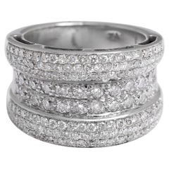 Bague en or blanc 18 ct à 3 anneaux sertis de diamants pavés
