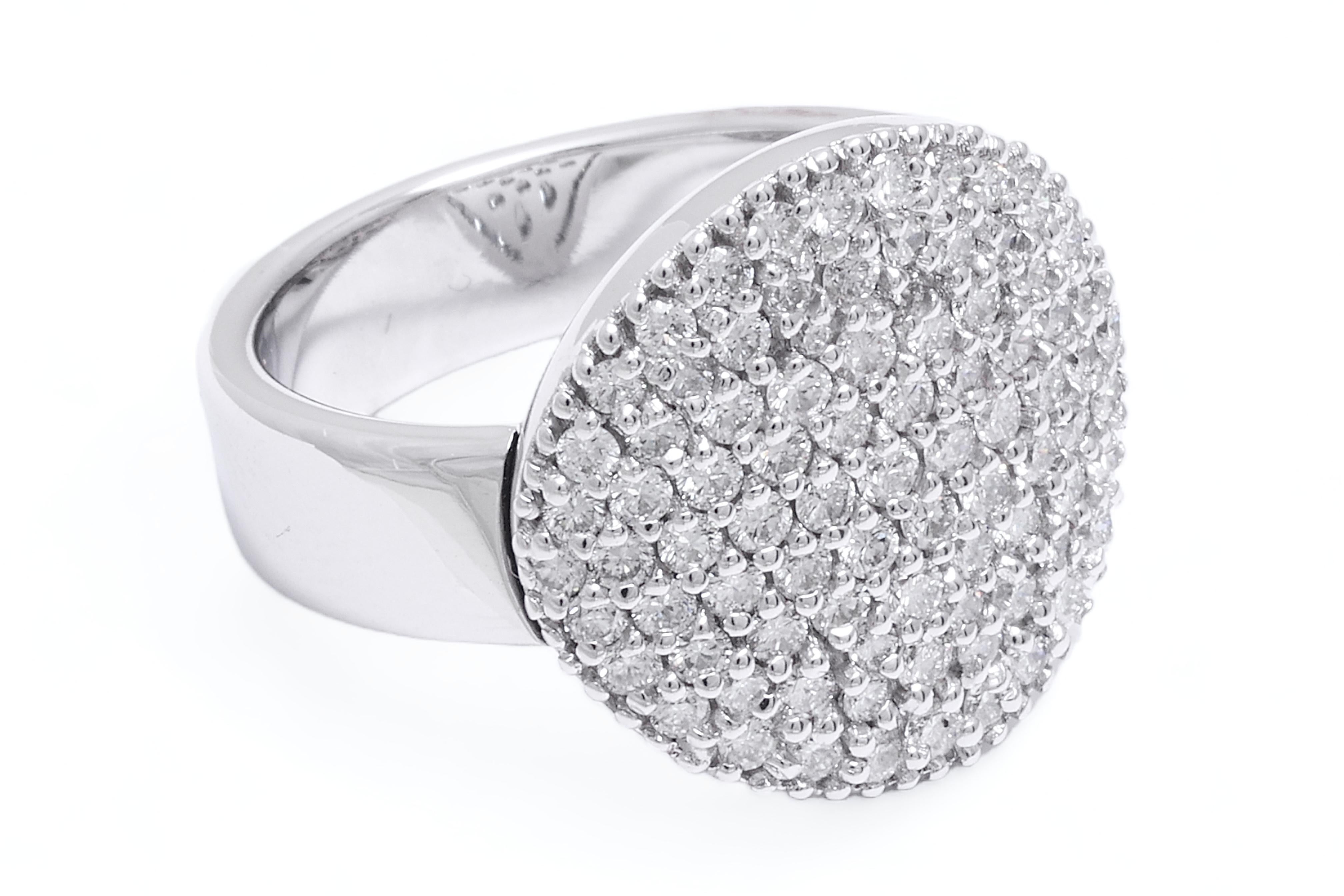 18 kt. White Gold Pavé Set with 1.12 ct. diamonds Ring In New Condition For Sale In Antwerp, BE