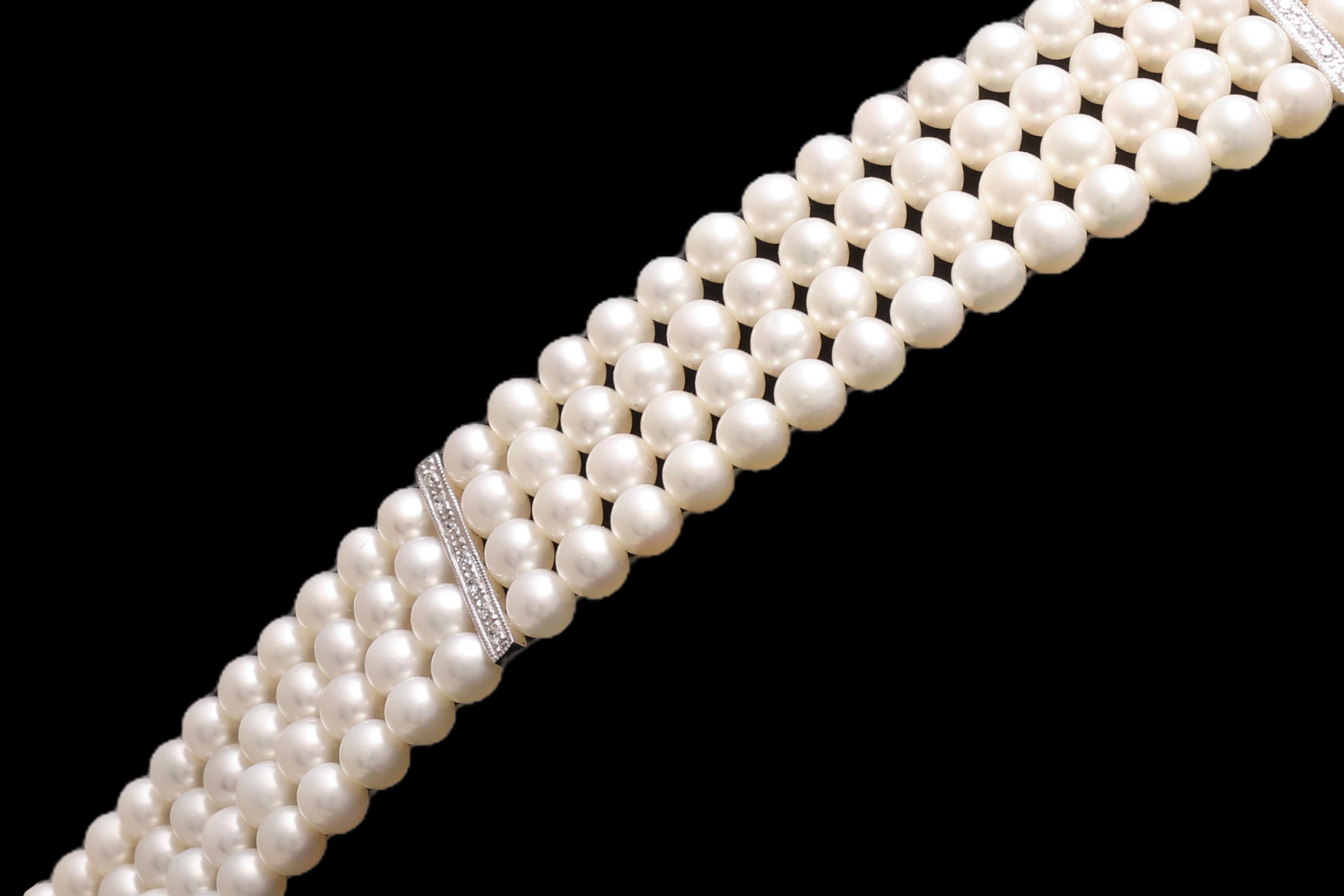 18 kt. Collier de perles en or blanc avec grande perle des mers du Sud et diamants  en vente 4