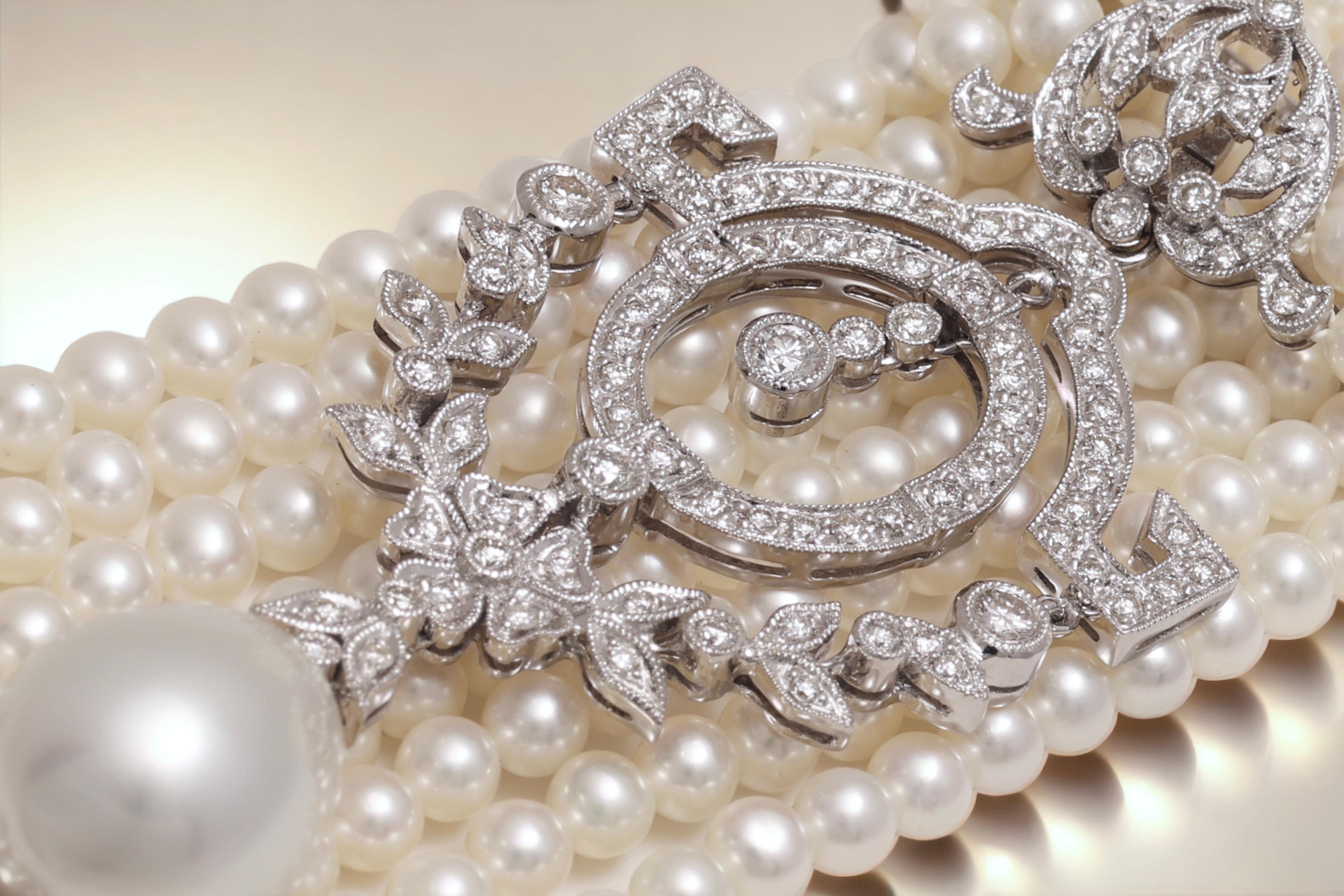 18 kt. Collier de perles en or blanc avec grande perle des mers du Sud et diamants  en vente 3
