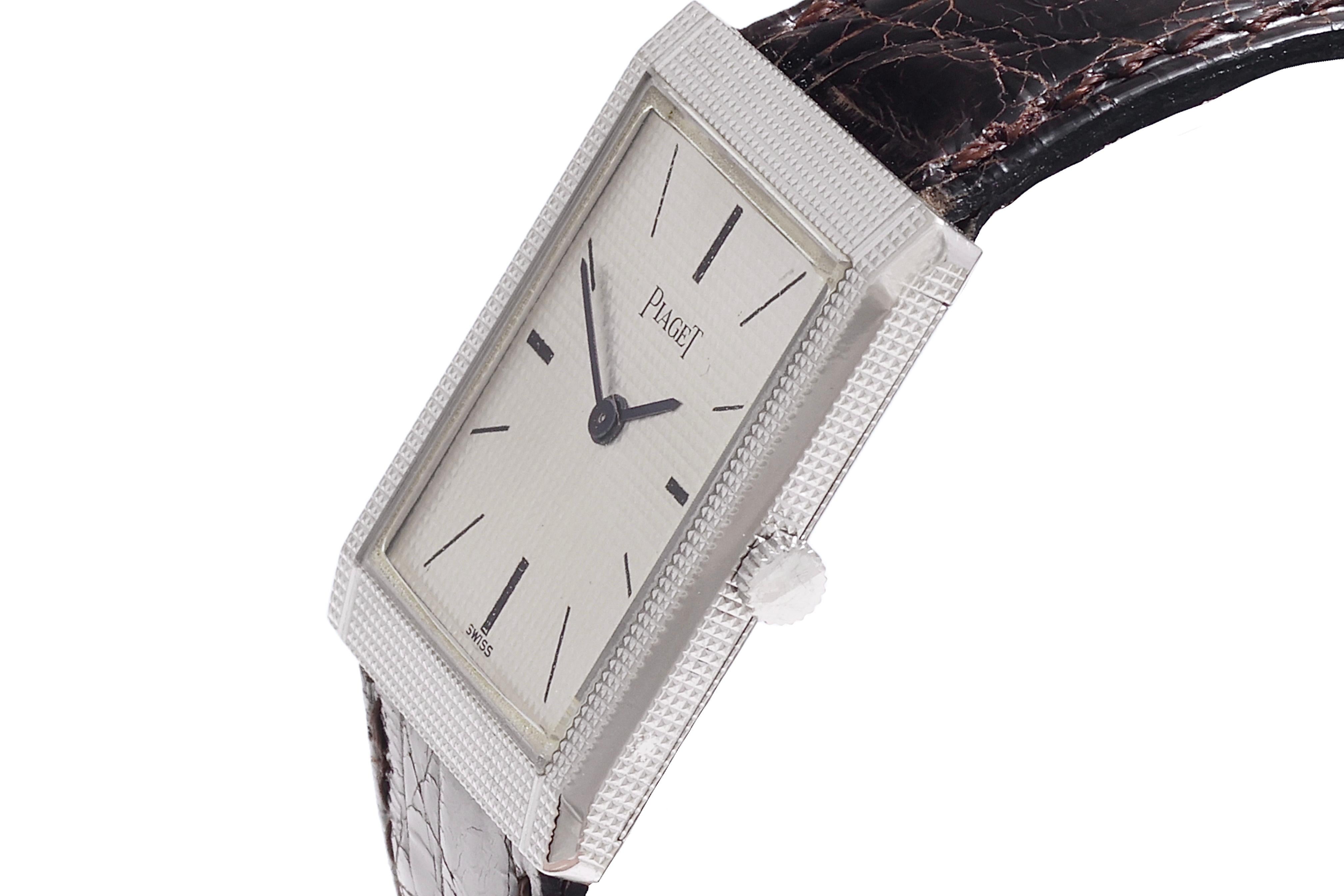 18 kt. Montre-bracelet Piaget en or blanc, remontage manuel Ultra fin, Collector Excellent état - En vente à Antwerp, BE