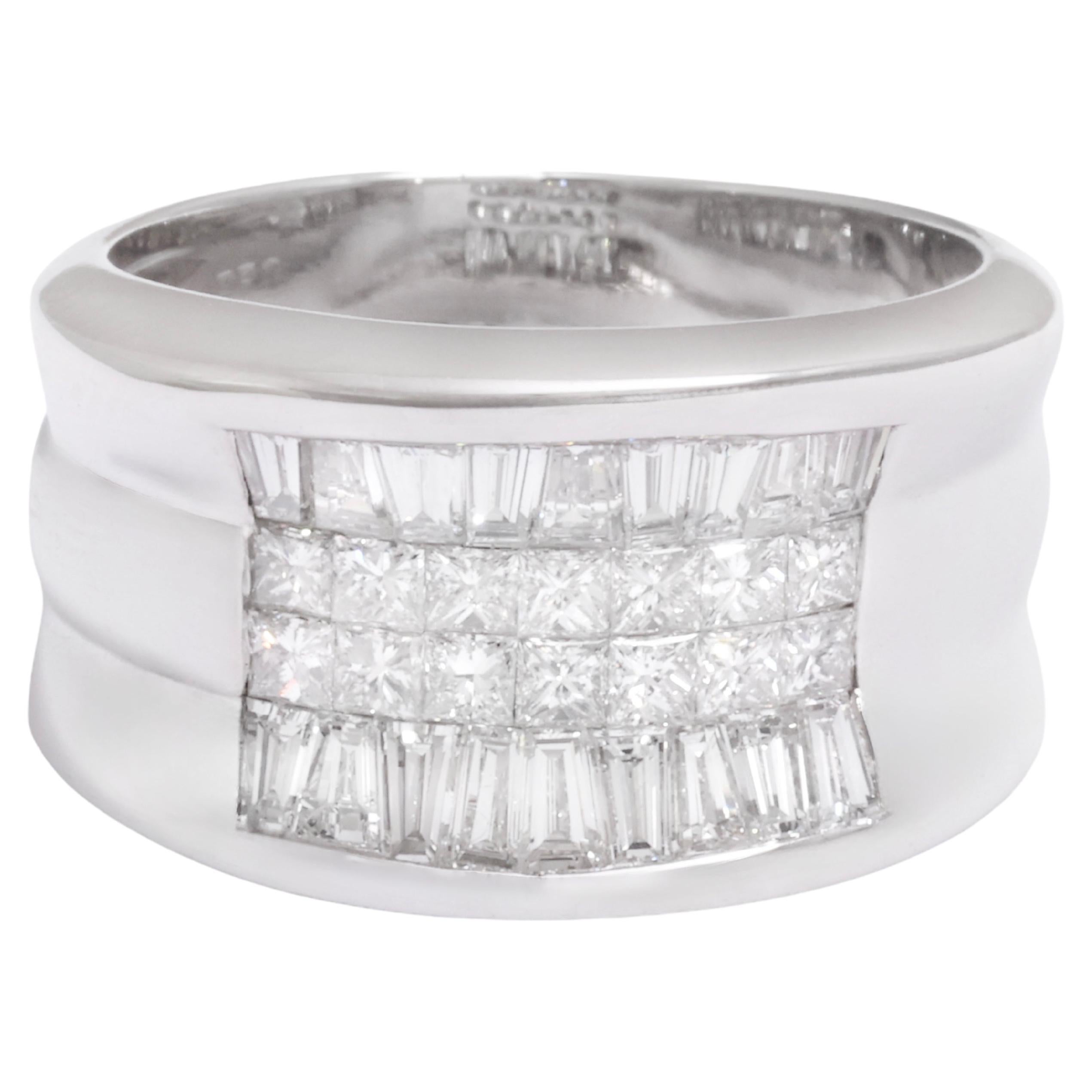 What are tapered baguette diamonds?