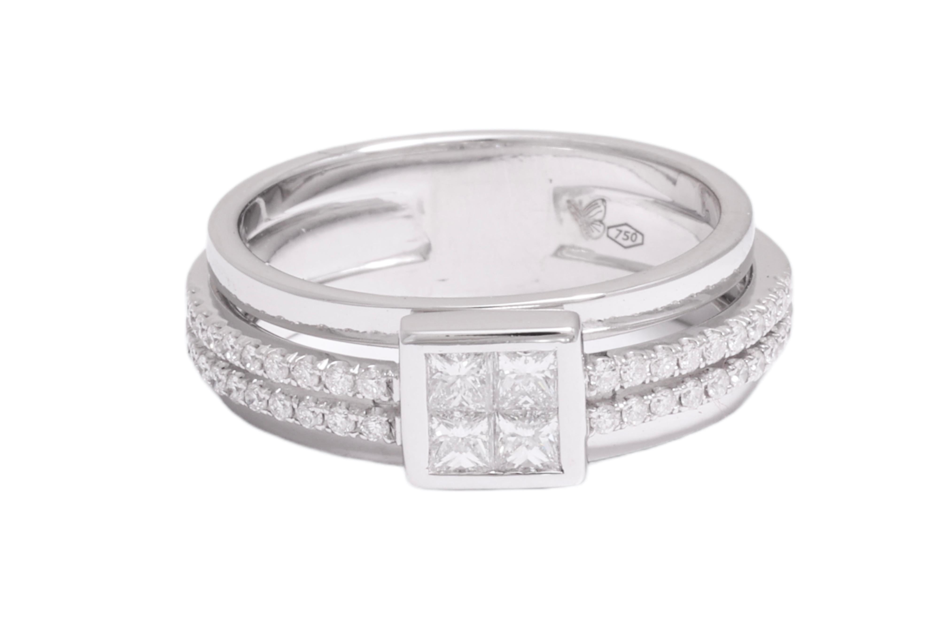 Taglio princess 18 kt. Anello in oro bianco da 1,27 ct. Incastonatura invisibile di diamanti taglio Princess e Brilliante in vendita