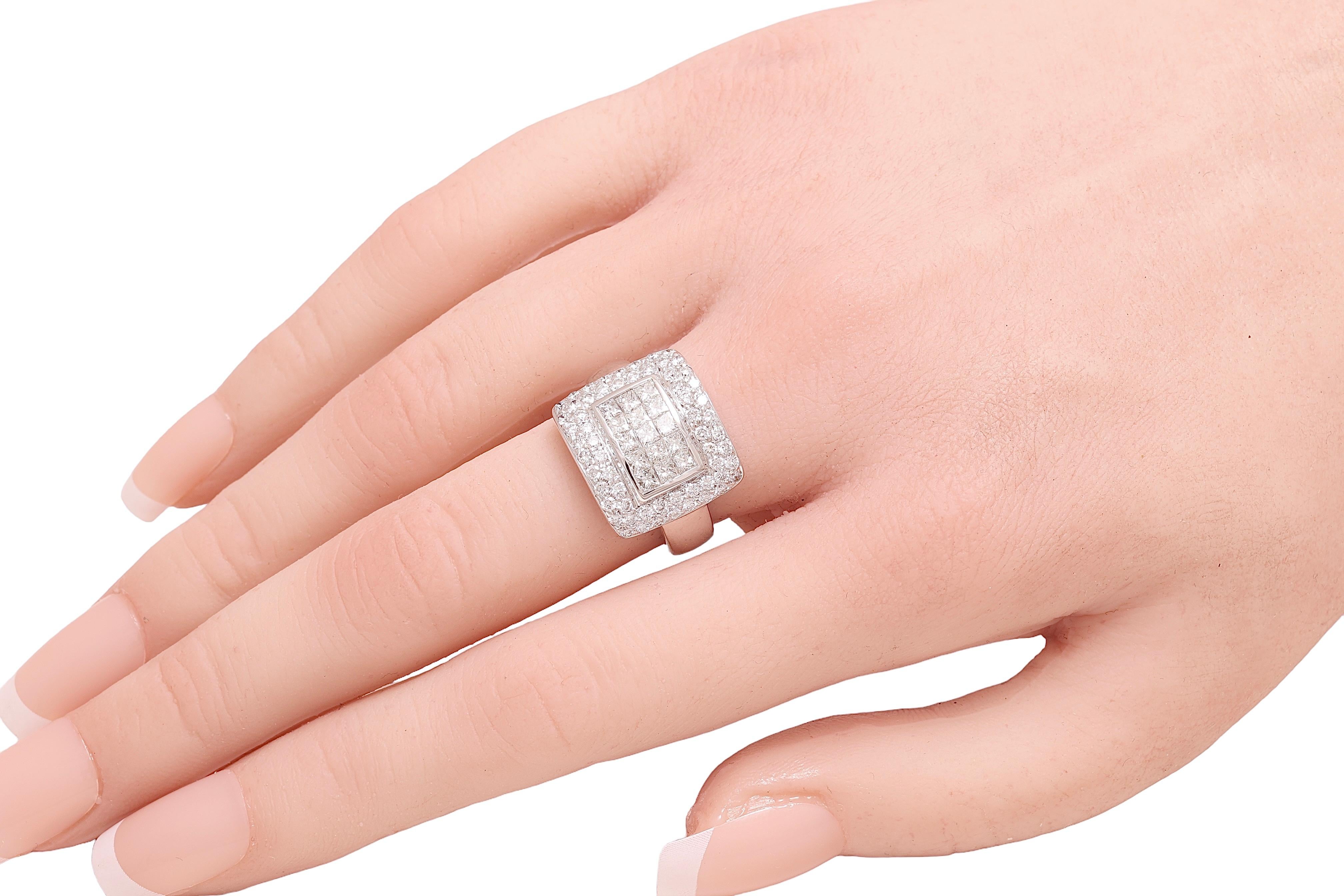  18 kt. White Gold Ring 1.74 ct. Brilliant & Invisible Princess Cut Diamonds  For Sale 2