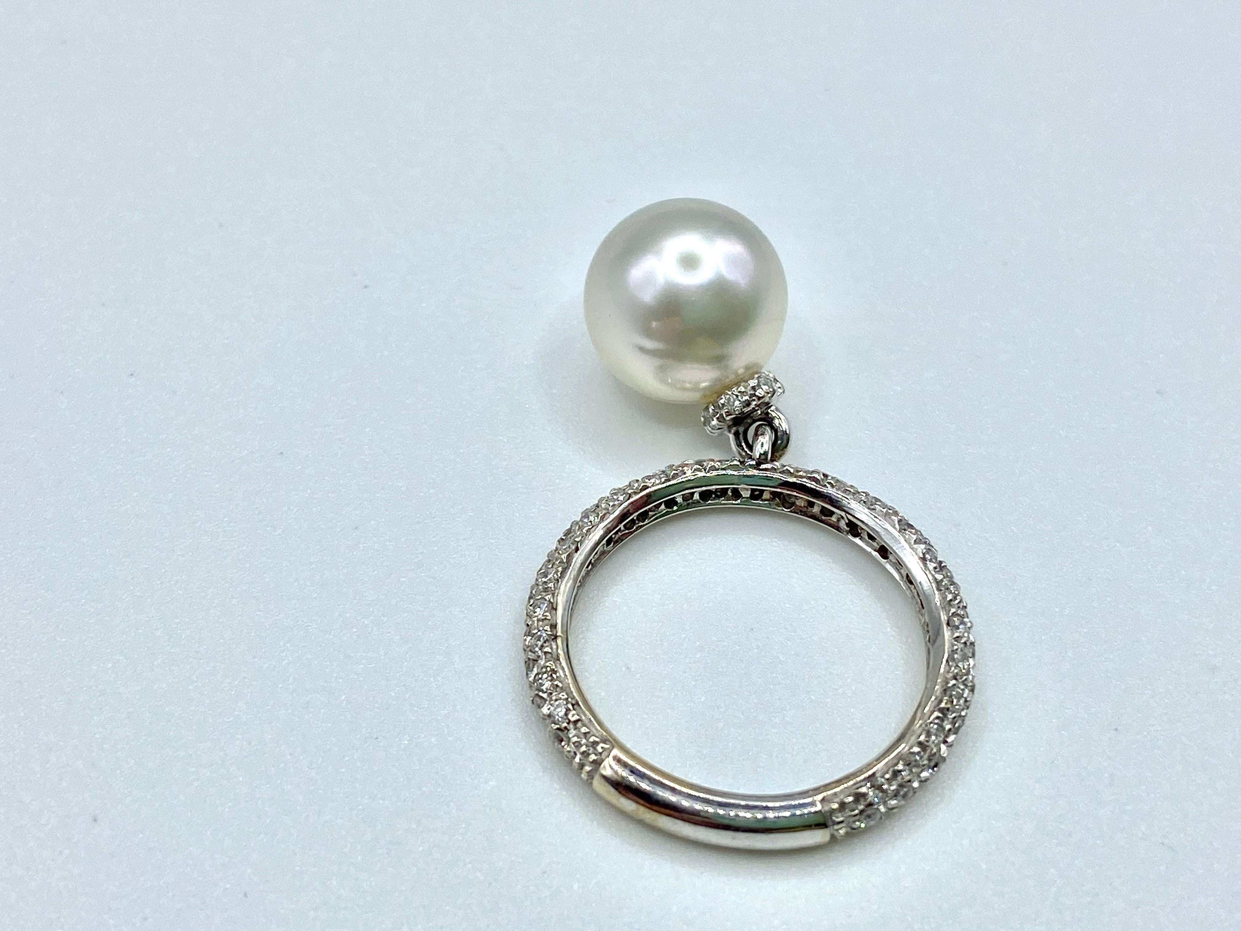 18 Kt White Gold Ring, Australian Cultured Pearl, Brilliant Cut Diamonds For Sale 1