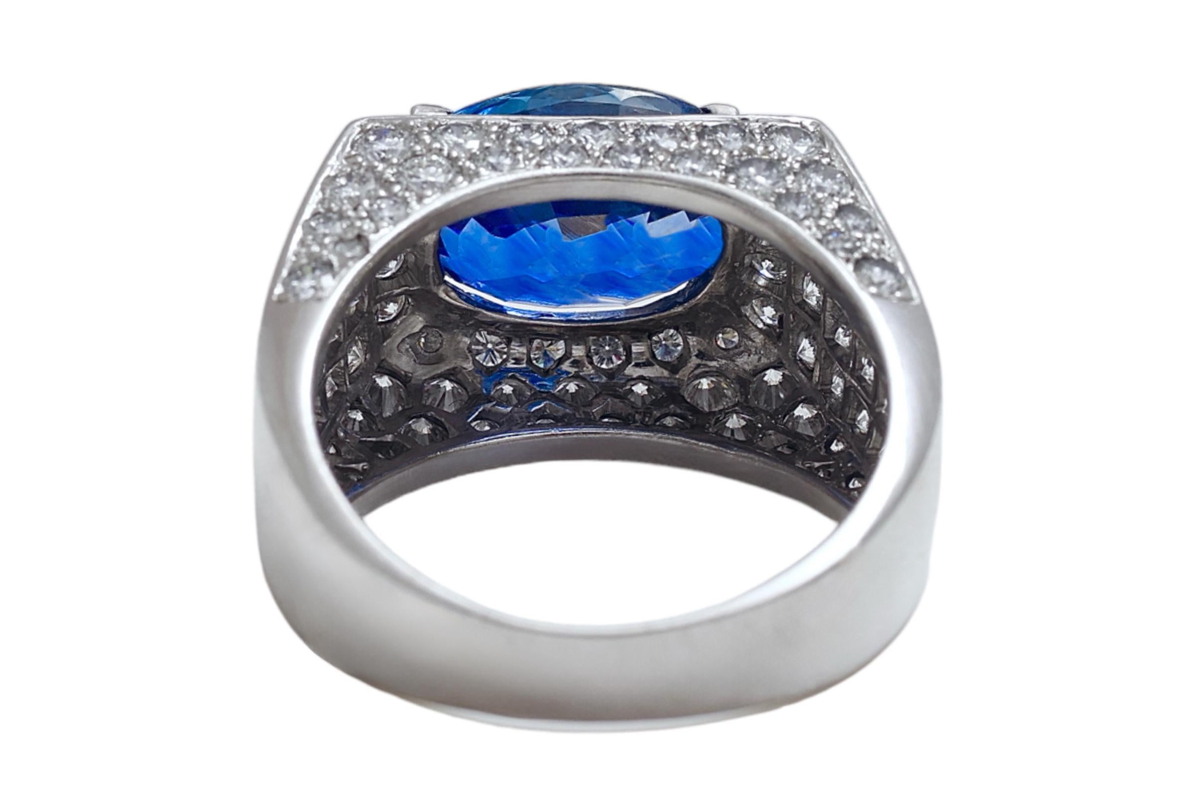18 kt White Gold Ring, Ceylon Intense Blue Sapphire 6.3 Ct, Amazing Color For Sale 4