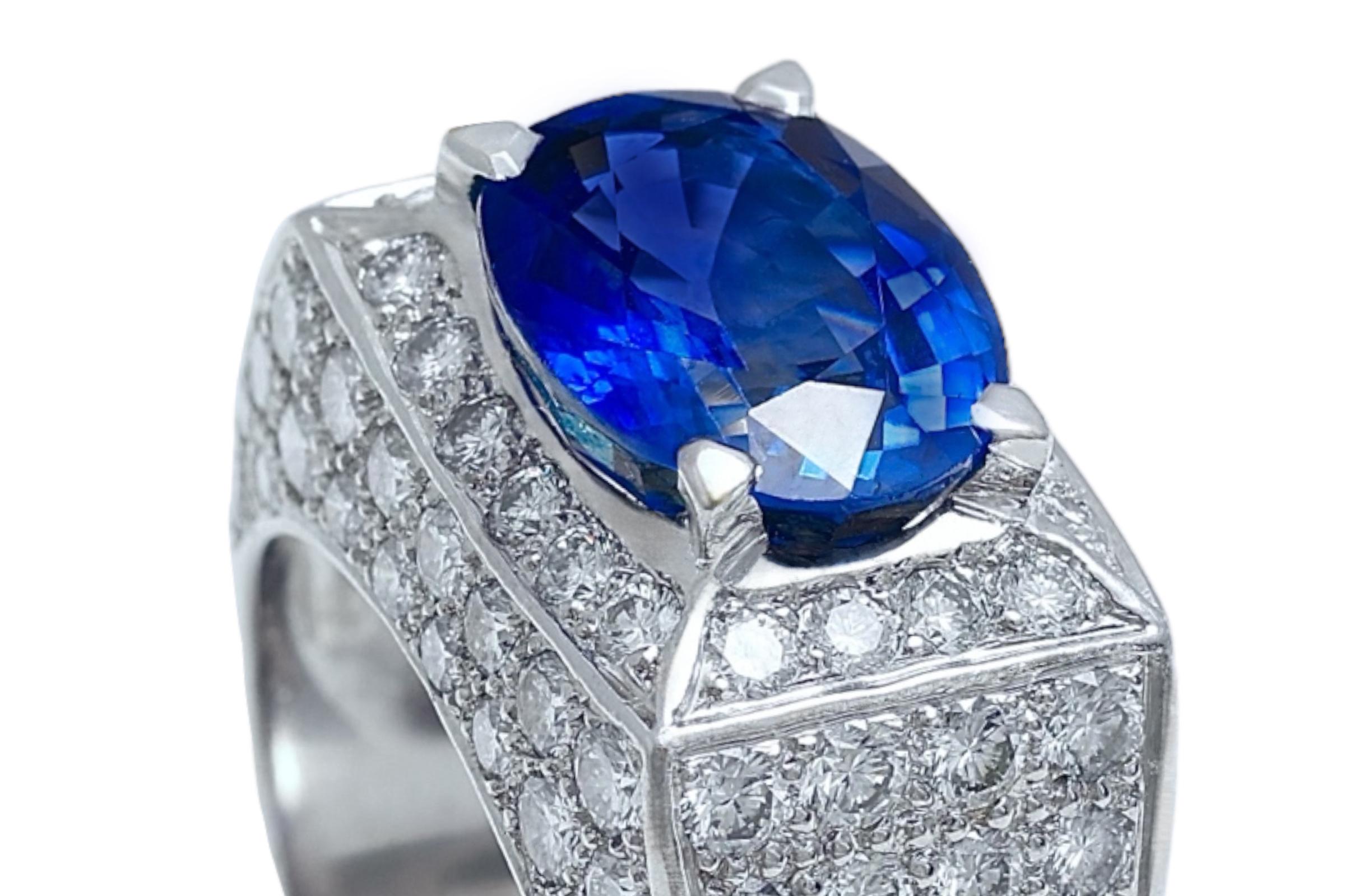 18 kt White Gold Ring, Ceylon Intense Blue Sapphire 6.3 Ct, Amazing Color For Sale 1