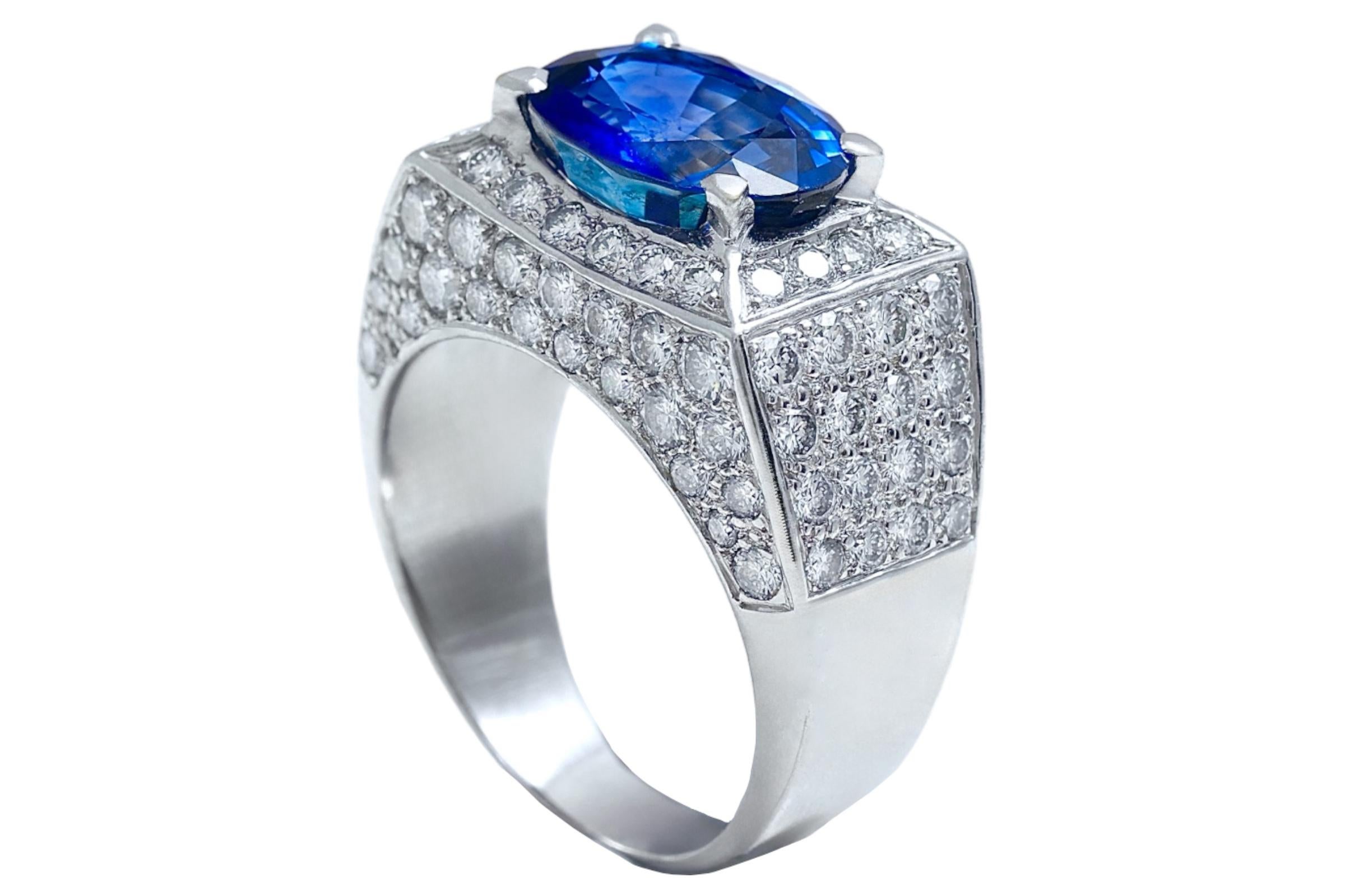 18 kt White Gold Ring, Ceylon Intense Blue Sapphire 6.3 Ct, Amazing Color For Sale 3