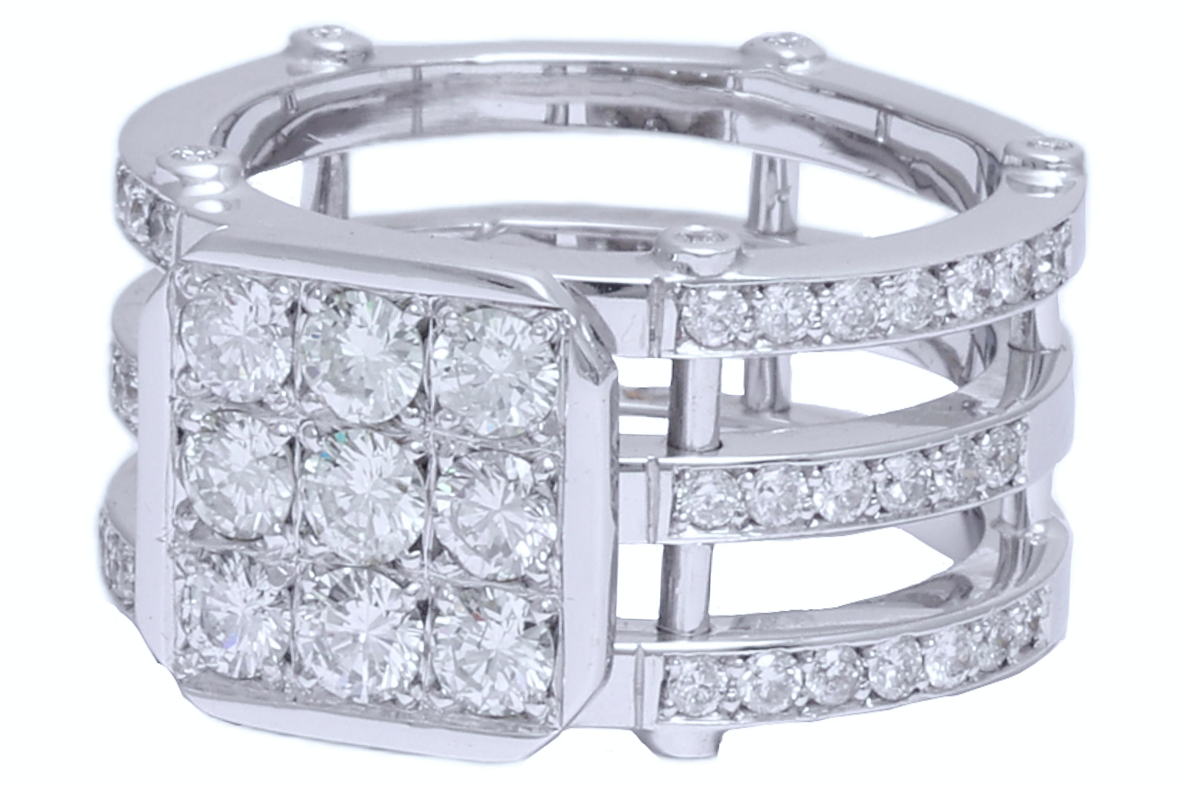 Gorgeous 18 kt. White Gold Ring With 2.29 ct. Brilliant Cut Diamonds

Diamonds: Brilliant cut diamonds, together approx. 2.29 ct.

Material: 18 kt. white gold

Ring size: 62 EU / 10 US ( can be resized)

Total weight: 18 grams / 11.6 dwt / 0.635 oz