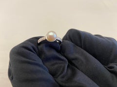 18 Kt White Gold Ring, Cultured Pearl, Brilliant Cut Diamonds