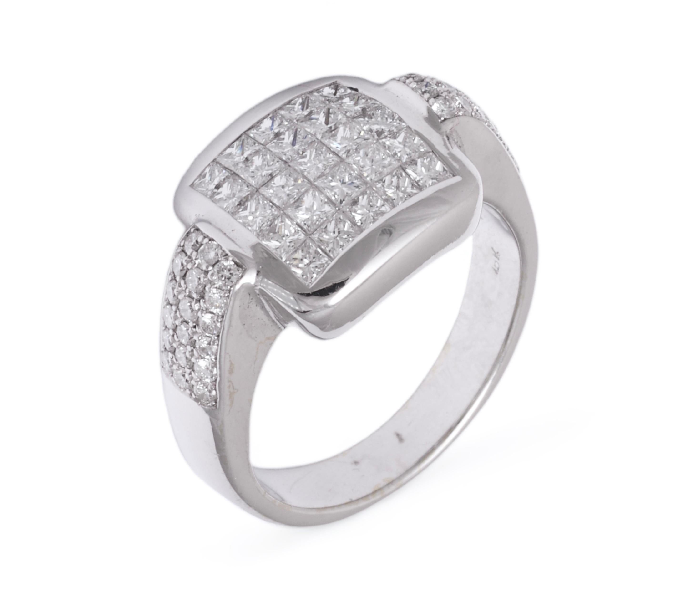 18 kt. Ring aus Weißgold mit unsichtbar gefassten Diamanten im Prinzessin- und Brillantschliff  1,61 ct. im Angebot 2