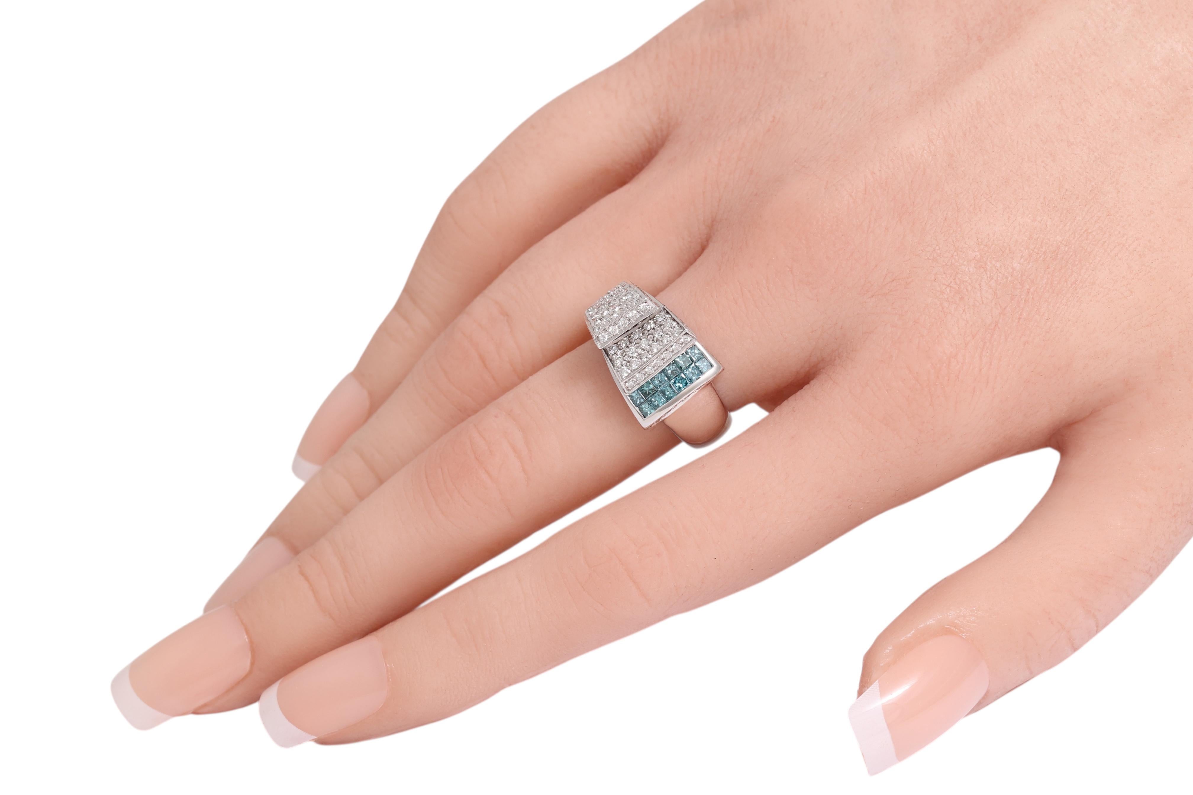 Anello in oro bianco 18 Kt con diamanti incastonati e diamanti taglio Brilliante in vendita 7