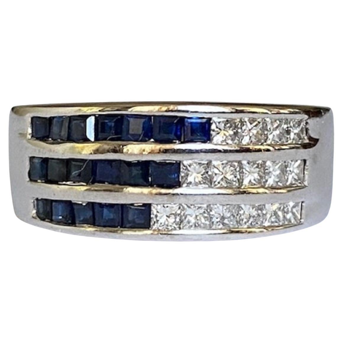 18 Kt. White Gold Ring with 0.30 Ct Diamonds and Sapphires For Sale