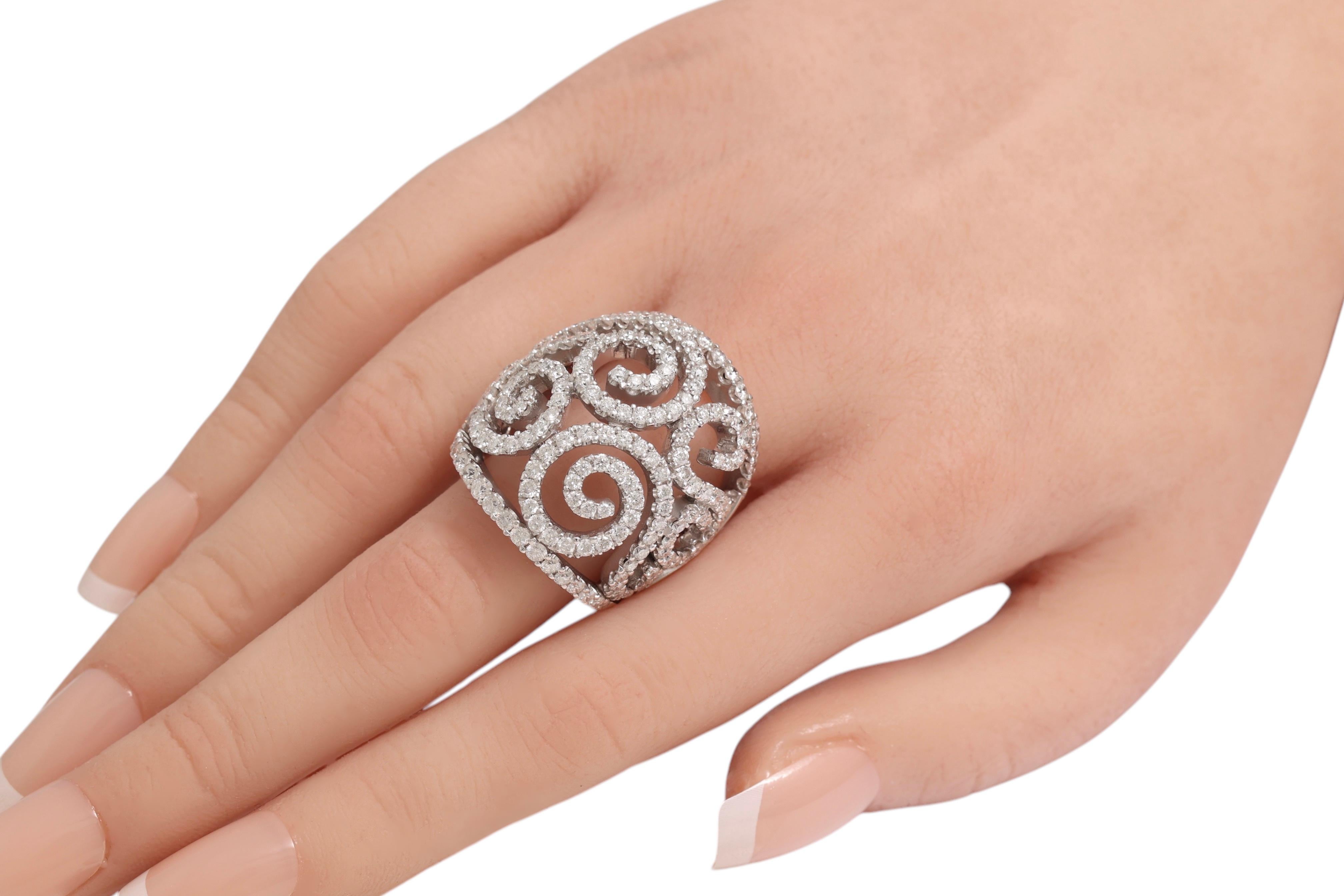 Modern 18 Kt White Gold Ring WIth 4 Ct Diamonds For Sale