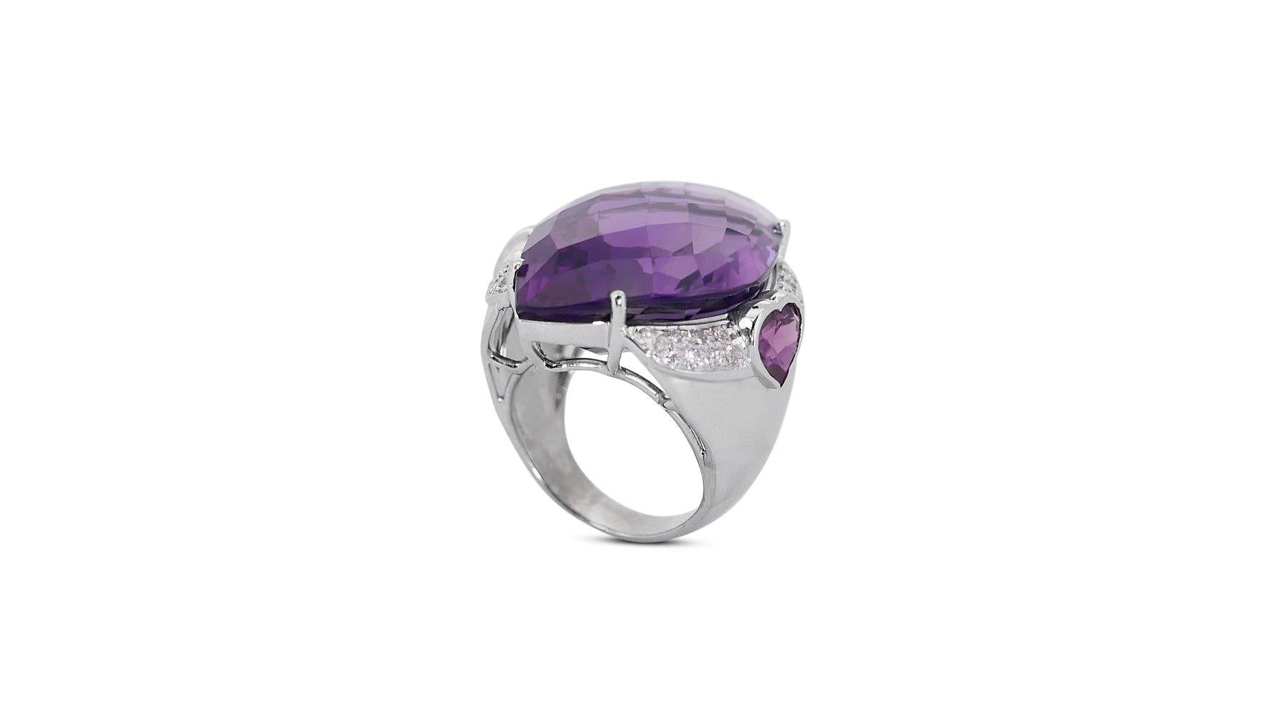 Women's 18 kt. White Gold Ring with 52.8 carat Natural Diamonds, & Amethysts IGI Cert For Sale
