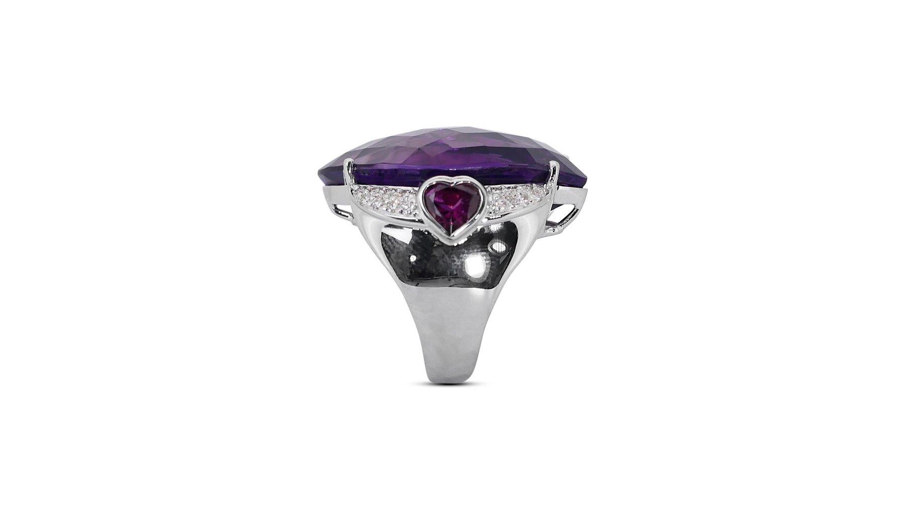 18 kt. White Gold Ring with 52.8 carat Natural Diamonds, & Amethysts IGI Cert For Sale 1