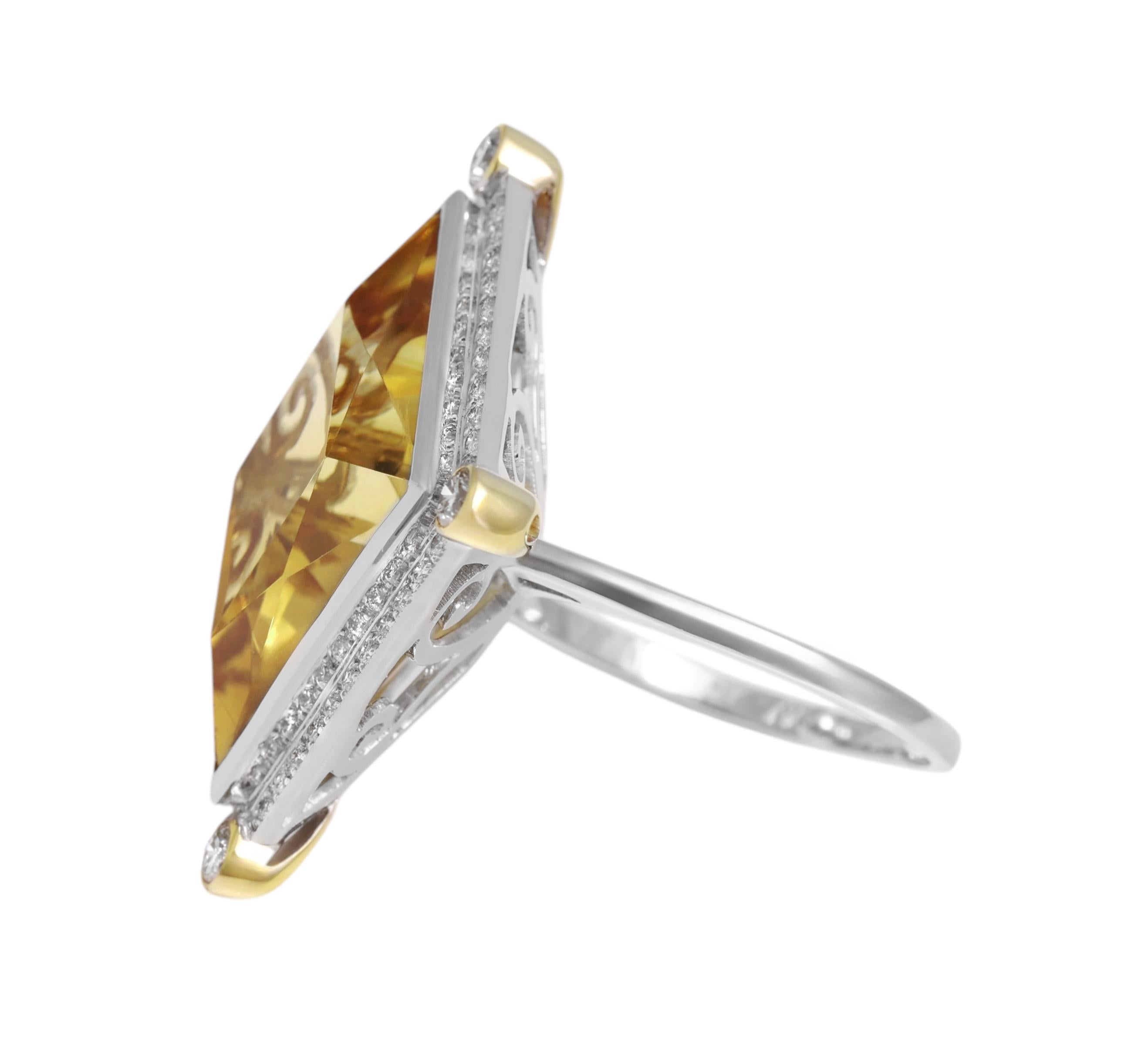 WHITE GOLDEN RING WITH LARGE CITRINE & DIAMONDS

MATERIAL: 18 kt white gold

SIZE: 58 - 28,70 mm x 34.70 mm ( can be resized for free)

WEIGHT: 13.60 grams / 8.70 dwt / 0.480 oz

DIAMONDS: brilliant cut diamonds

CITRINE: large citrine