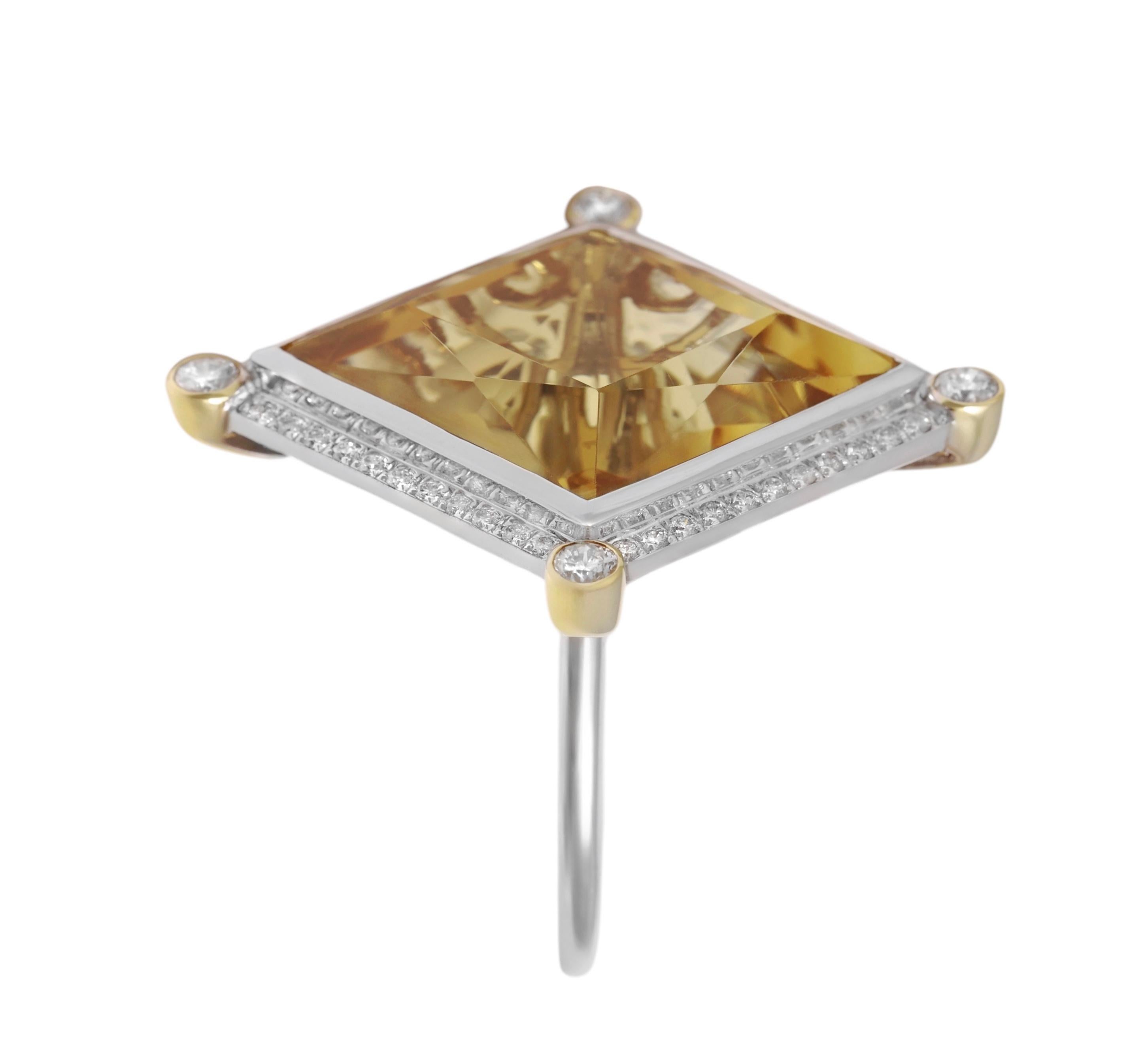 Modern 18 Kt White Gold Ring With Big Citrine & Diamonds For Sale