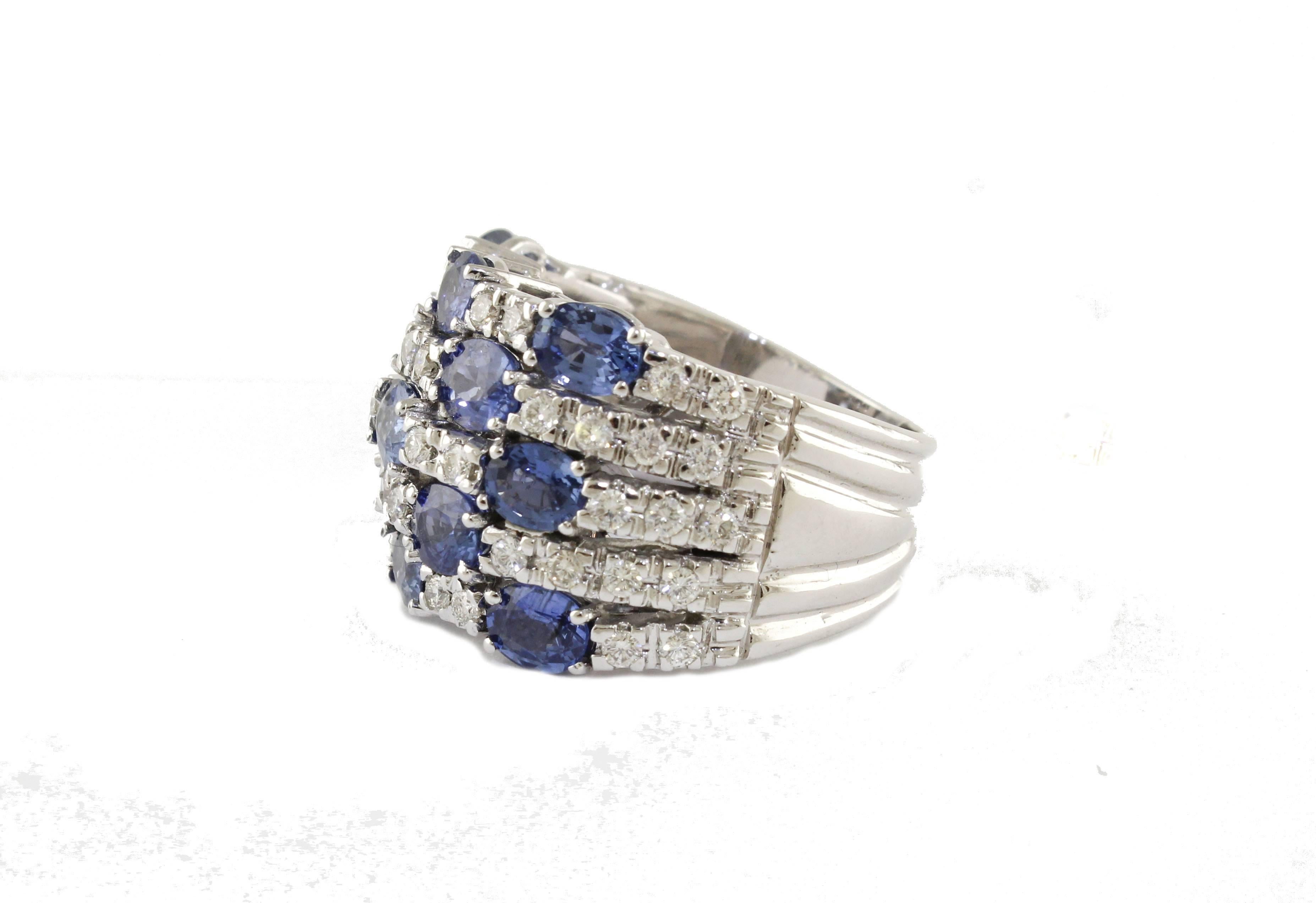 Fantastic band ring, 14 kt white gold, with 1.44 ct diamonds alternating with very bright 7.41 ct sapphires. Total weight g 17.10
Diamonds ct 1.44
Sapphires ct 7.41
Total weight g 17.10
Size ita 19.5
Size franc 19.75
Size uses 9
R.F +hhia
