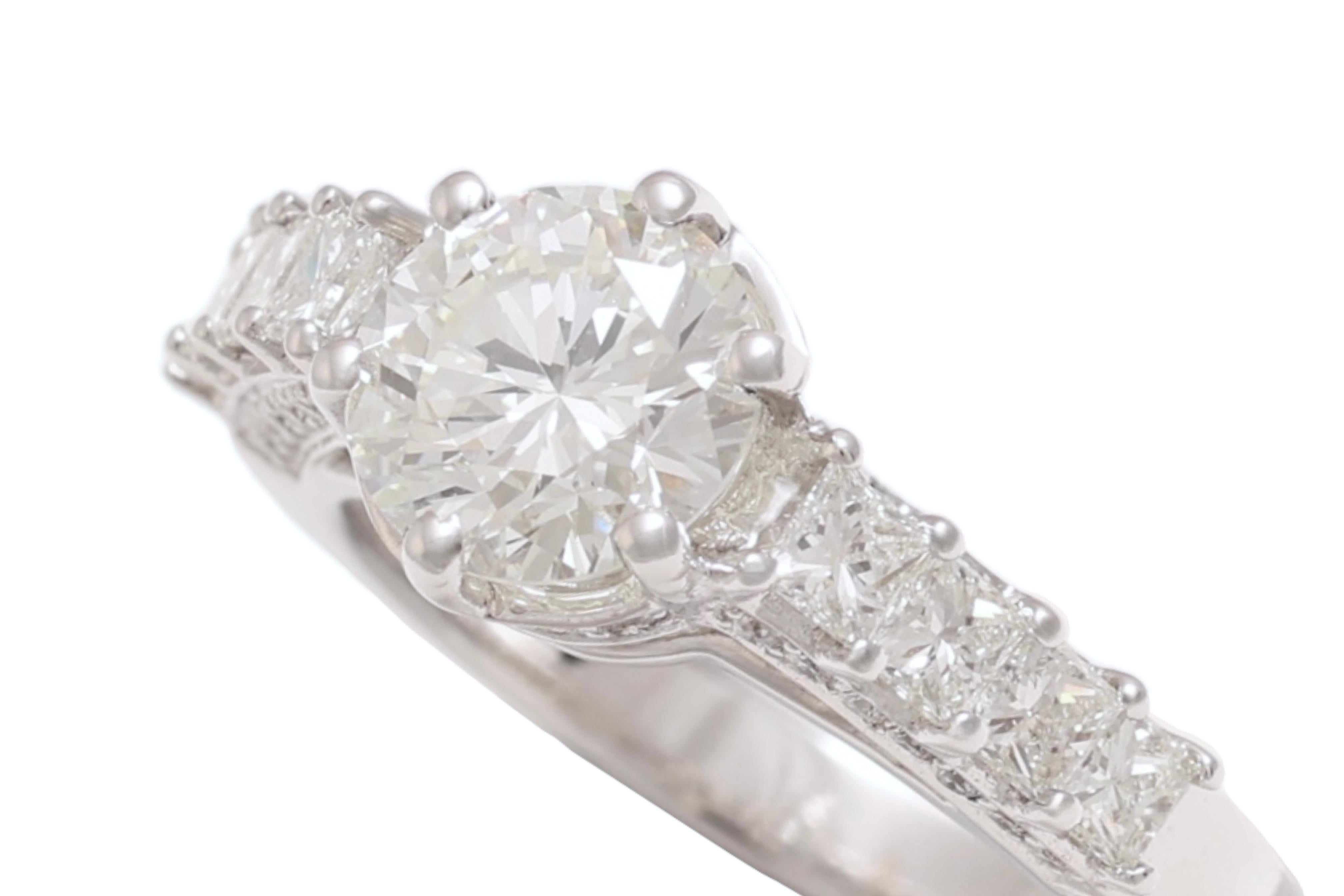 Modern 18 kt. White Gold Ring with IGI Cert Solitaire Diamond 1.6 ct. & 1 ct. Diamonds For Sale