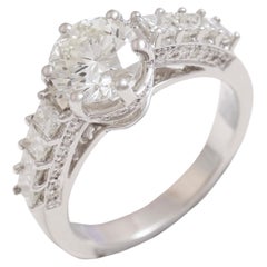 18 kt. White Gold Ring with IGI Cert Solitaire Diamond 1.6 ct. & 1 ct. Diamonds