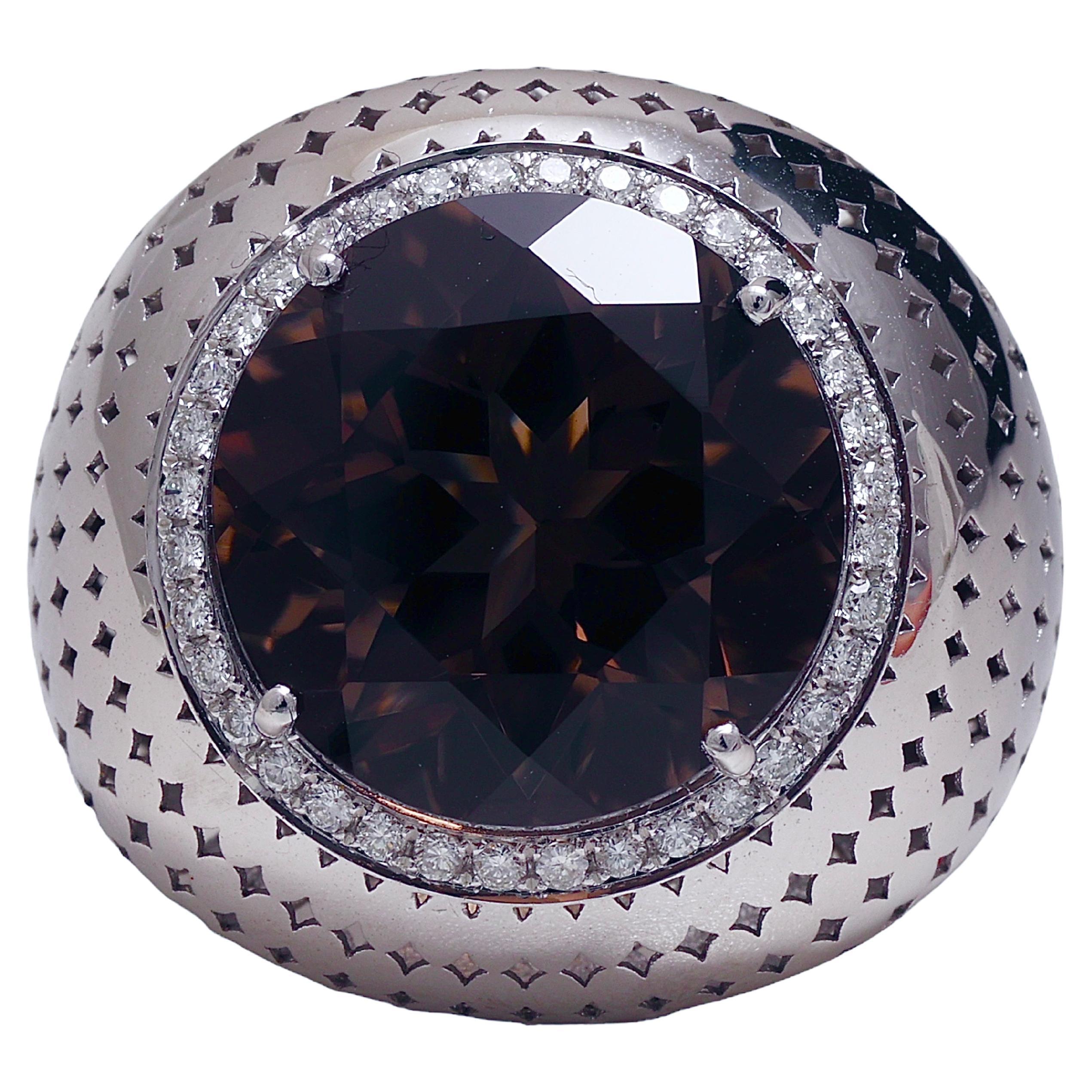 18 kt. White Gold Ring With Smoky Quartz and Diamonds  For Sale