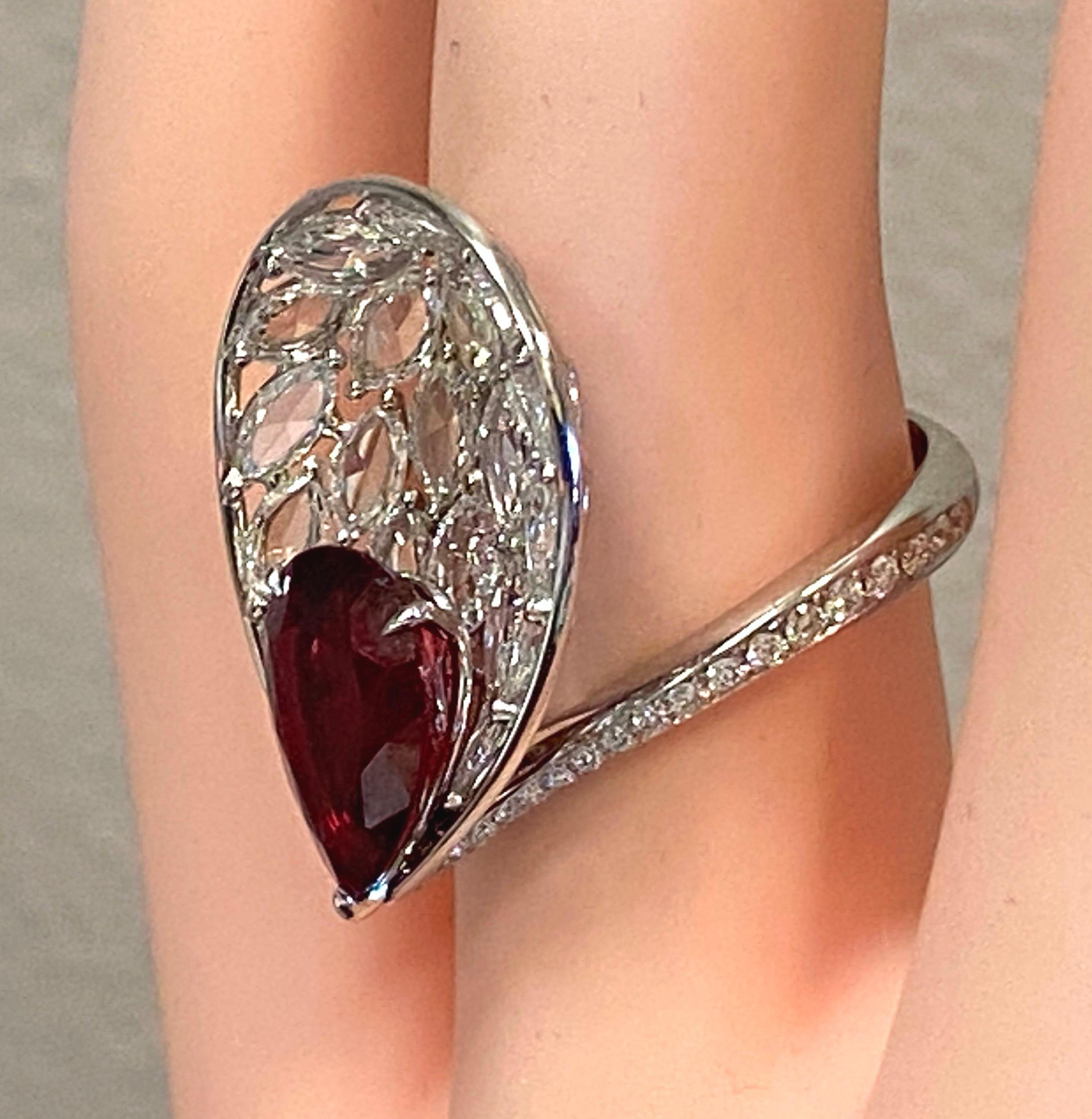 18 Karat White Gold Ruby and Diamond Ring For Sale 4