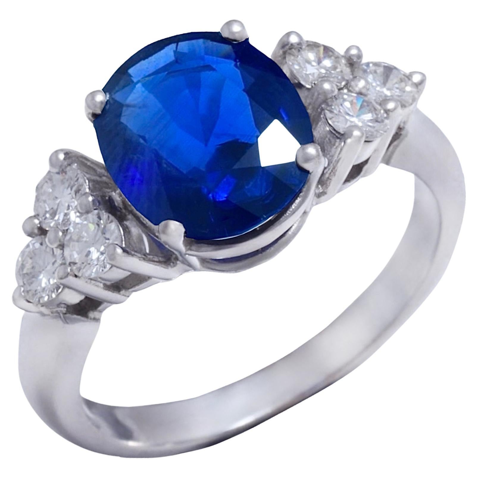 18 Karat Weißgold Saphir 3,08 Karat & Diamant Solitär-Ring