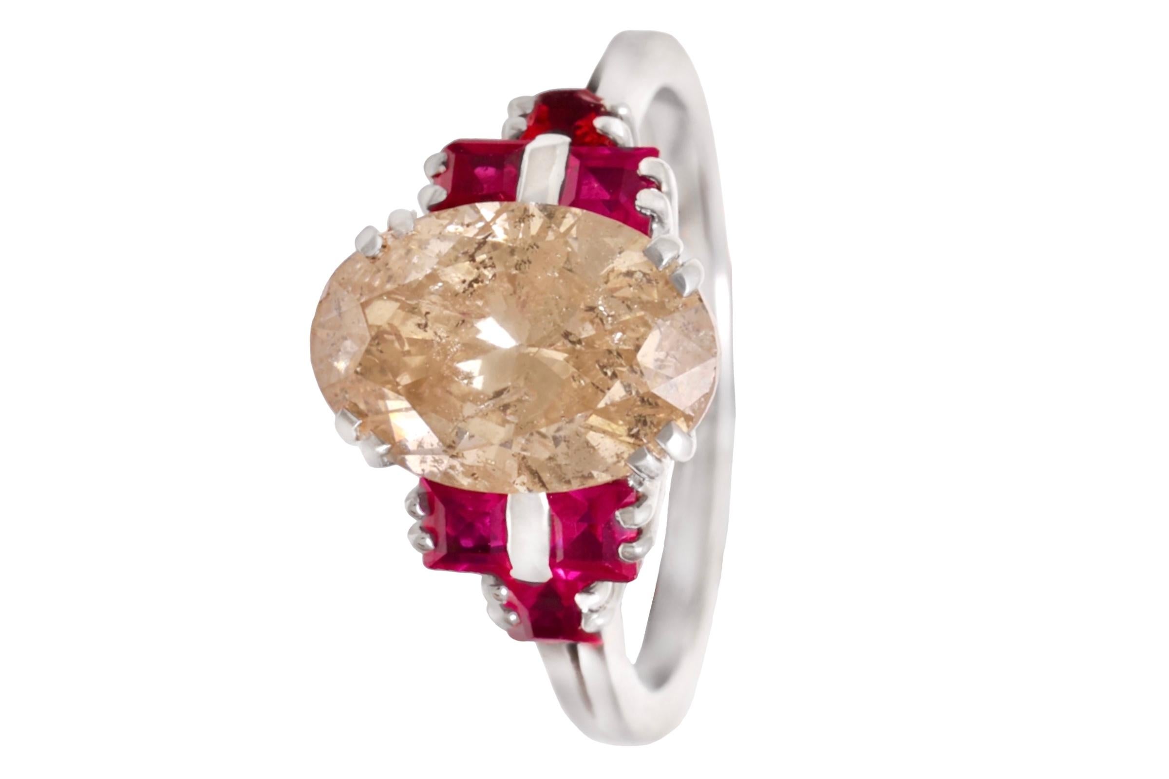 18 Karat Weißgold Solitär-Ring, 3,99 Karat Diamant im Ovalschliff in der Mitte (Moderne) im Angebot