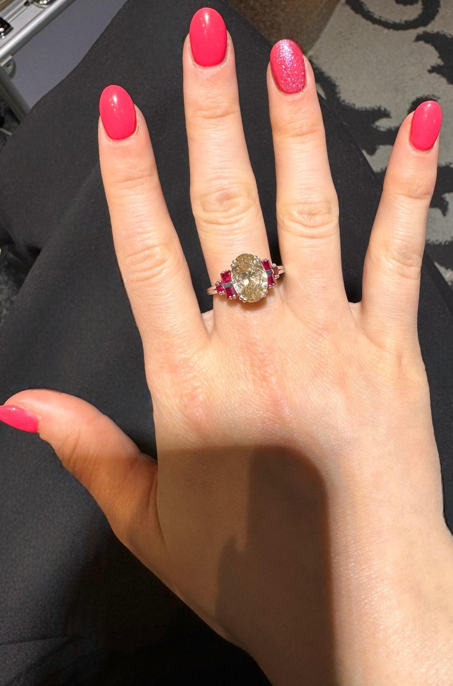 18 Karat Weißgold Solitär-Ring, 3,99 Karat Diamant im Ovalschliff in der Mitte im Angebot 3