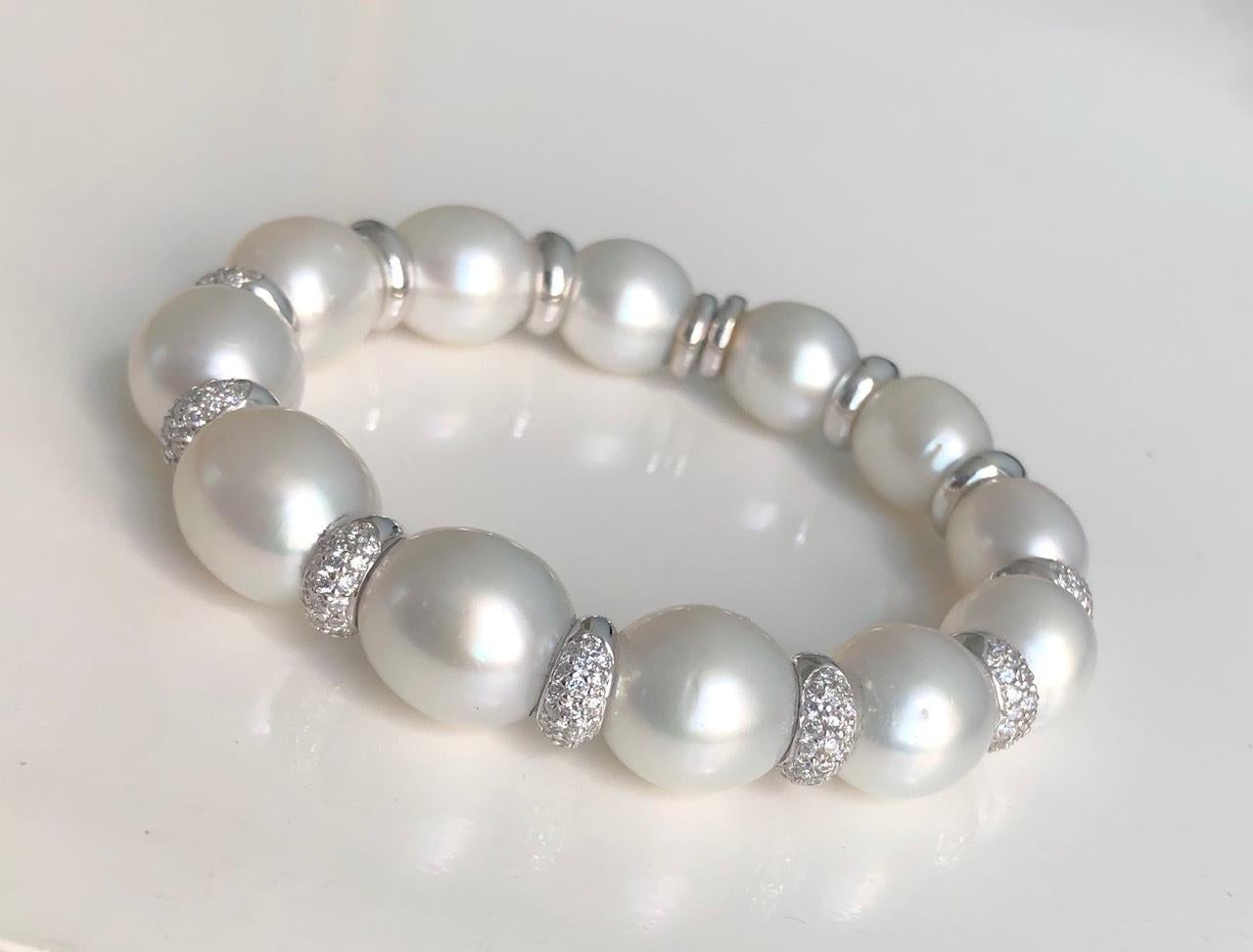 Contemporary 18 Karat White Gold South Sea Pearl and Diamond Bangle Bracelet For Sale