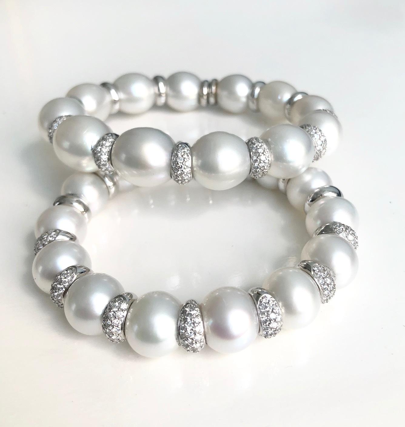 18 Karat White Gold South Sea Pearl and Diamond Bangle Bracelet For Sale 3