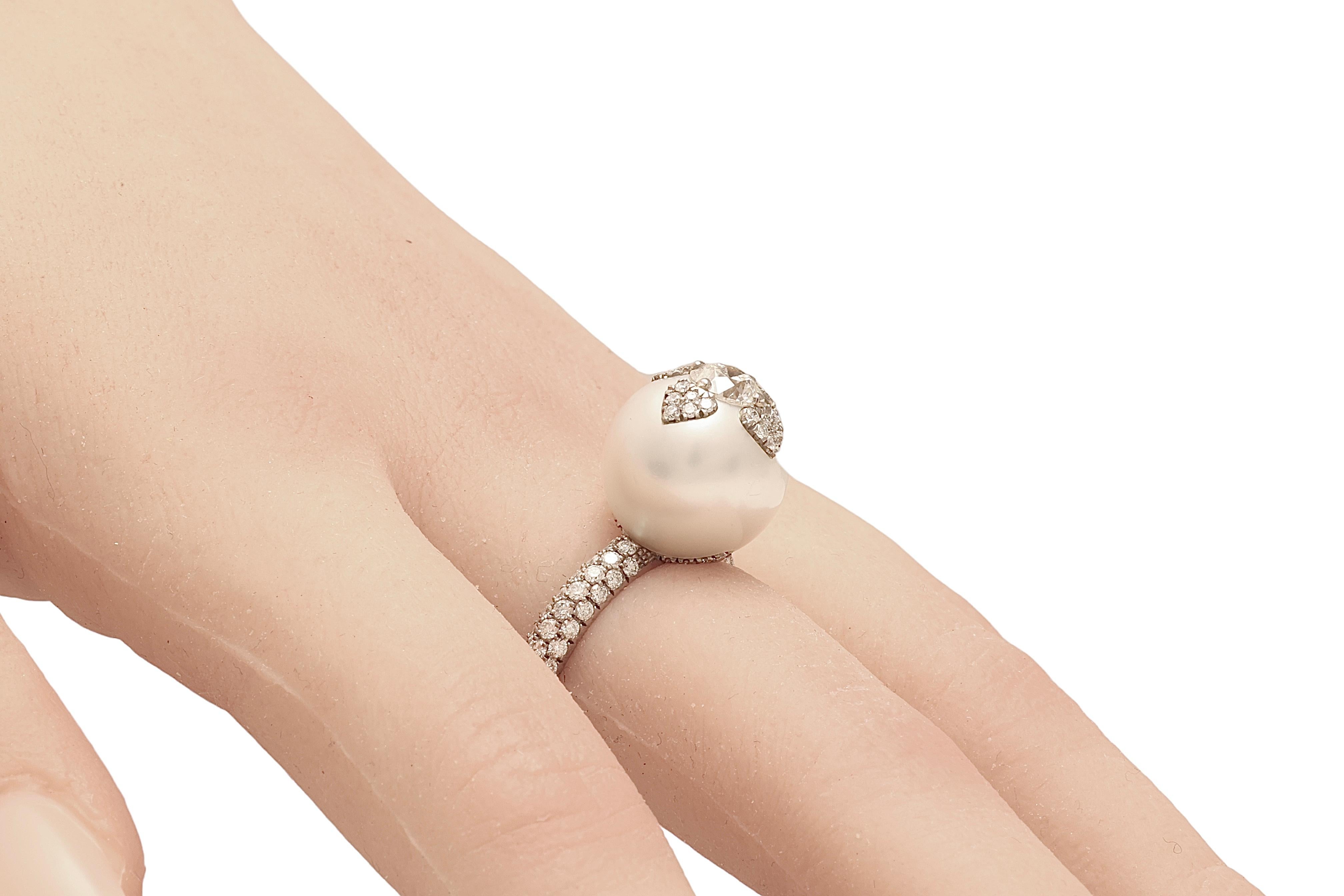 18 kt White Gold South Sea Pearl & Diamond Ring, One of a kind For Sale 8