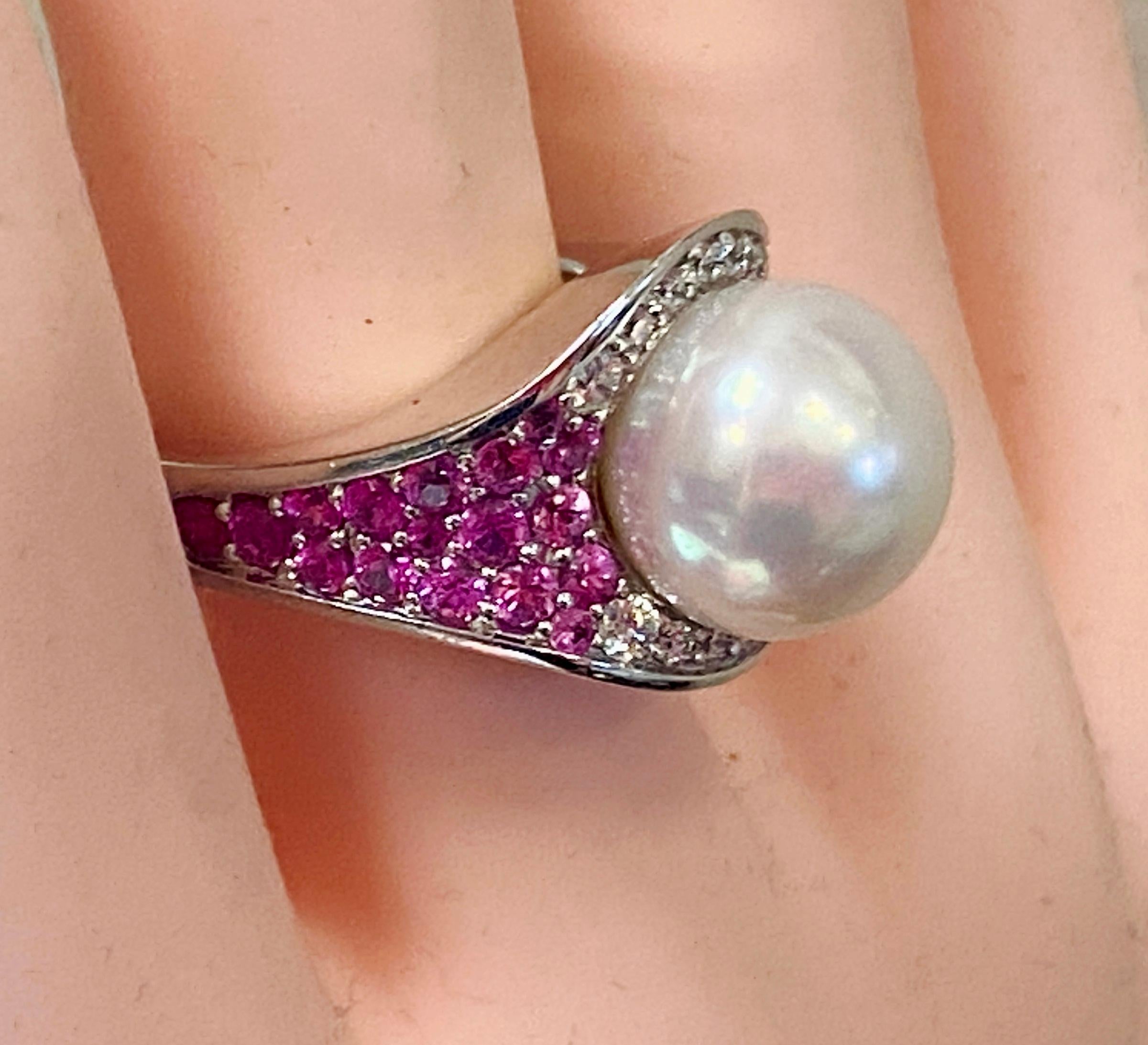 18 Kt White Gold South Sea Pearl, Pink Sapphire and Diamond Ring For Sale 5