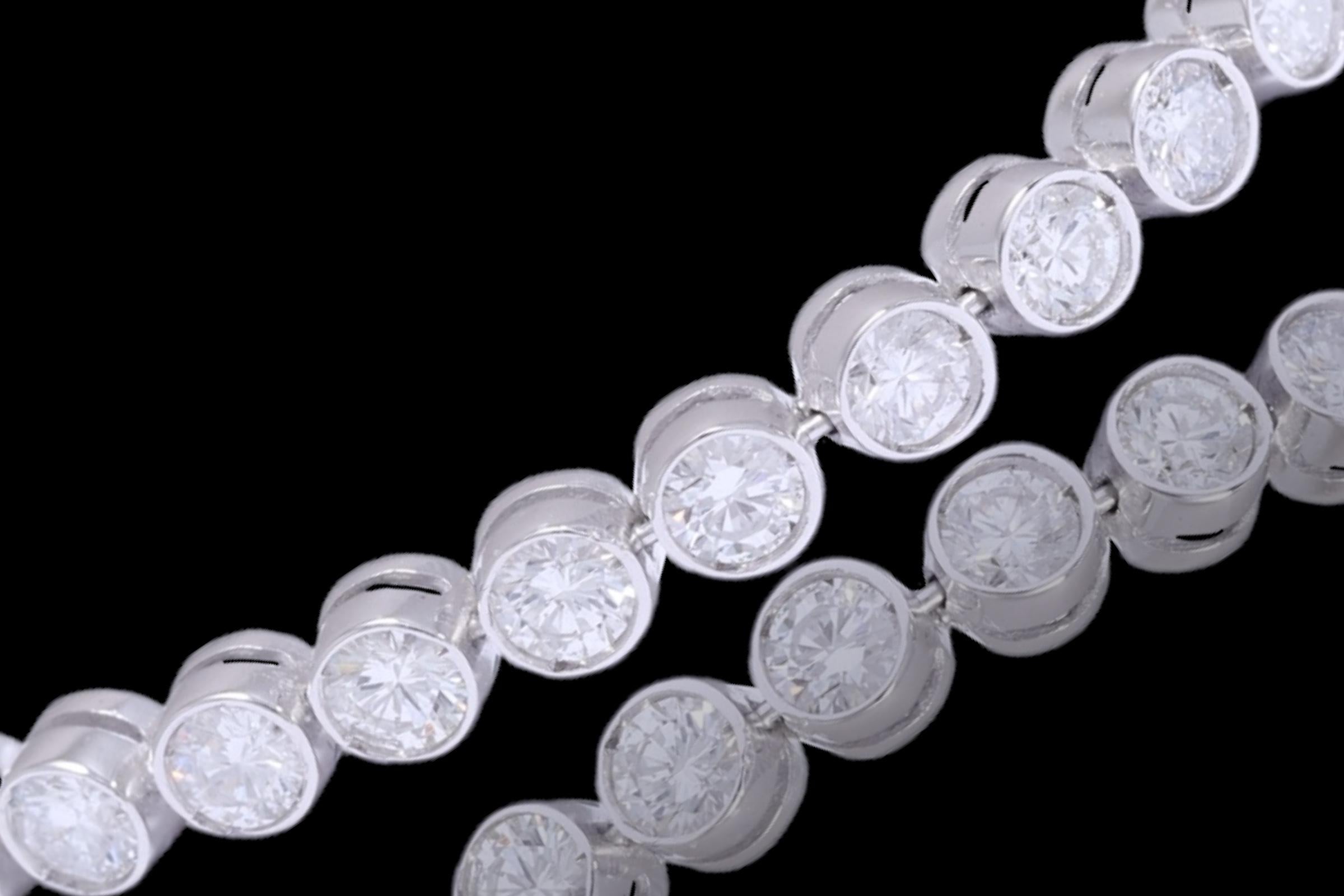 18 kt. Pulsera de tenis de oro blanco con 7.4 ct. Diamantes en venta 10
