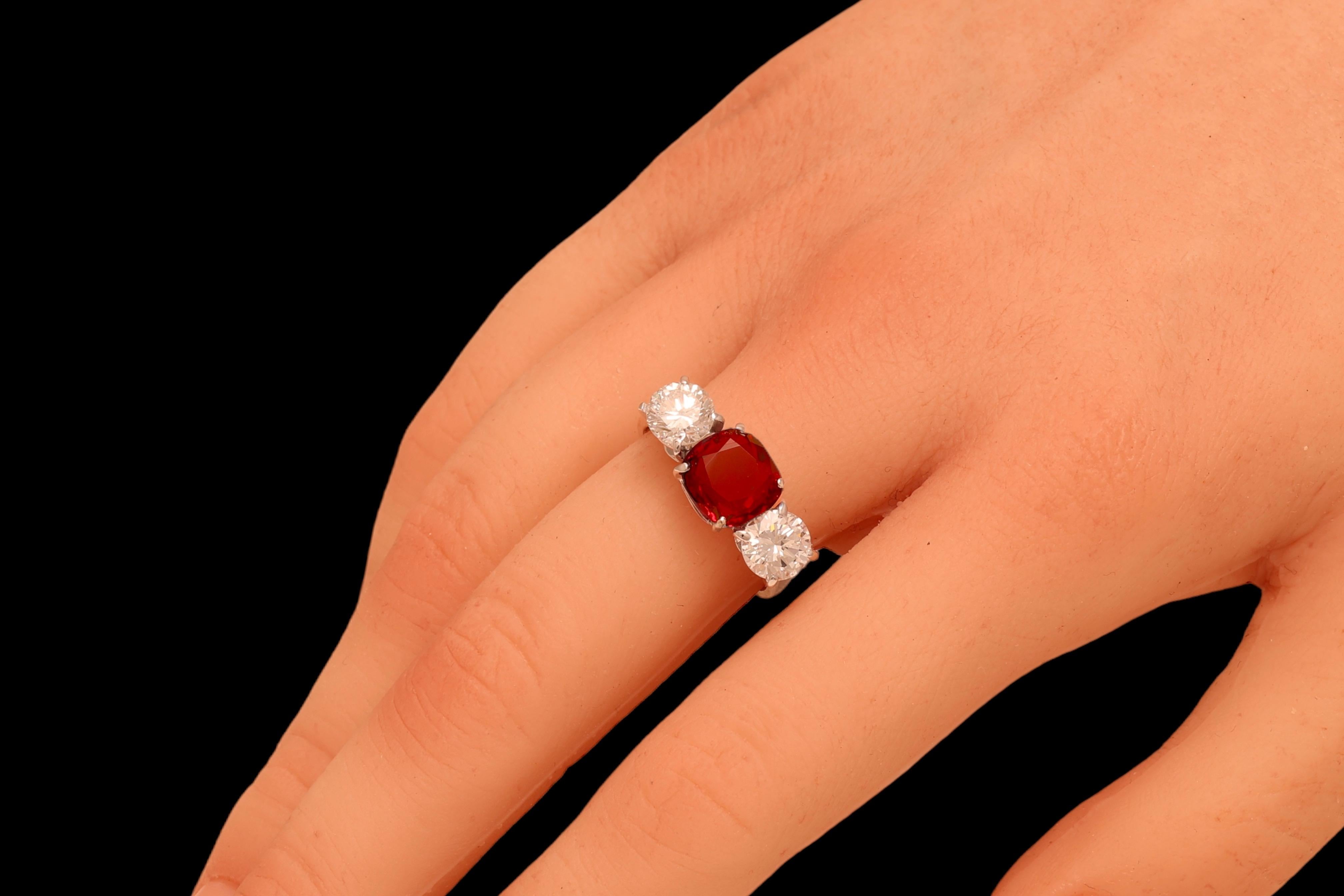 18 kt. White Gold Trilogy Ring  2.2 ct. Vivid Red Siam Ruby & 1.73 ct. Diamonds For Sale 2