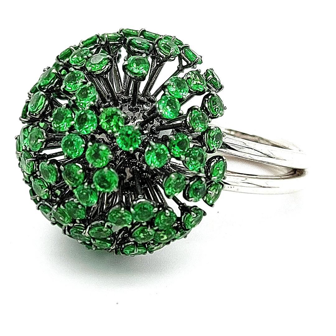 18kt Solid White Gold Tsavorite Semi Precious Cocktail Cluster Ring For Sale 1