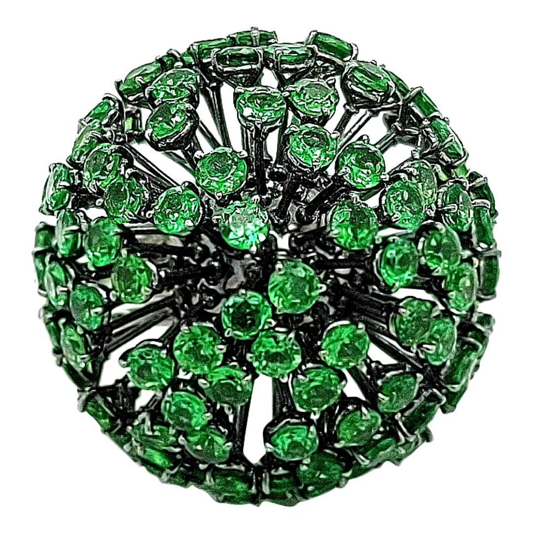 18kt Solid White Gold Tsavorite Semi Precious Cocktail Cluster Ring For Sale