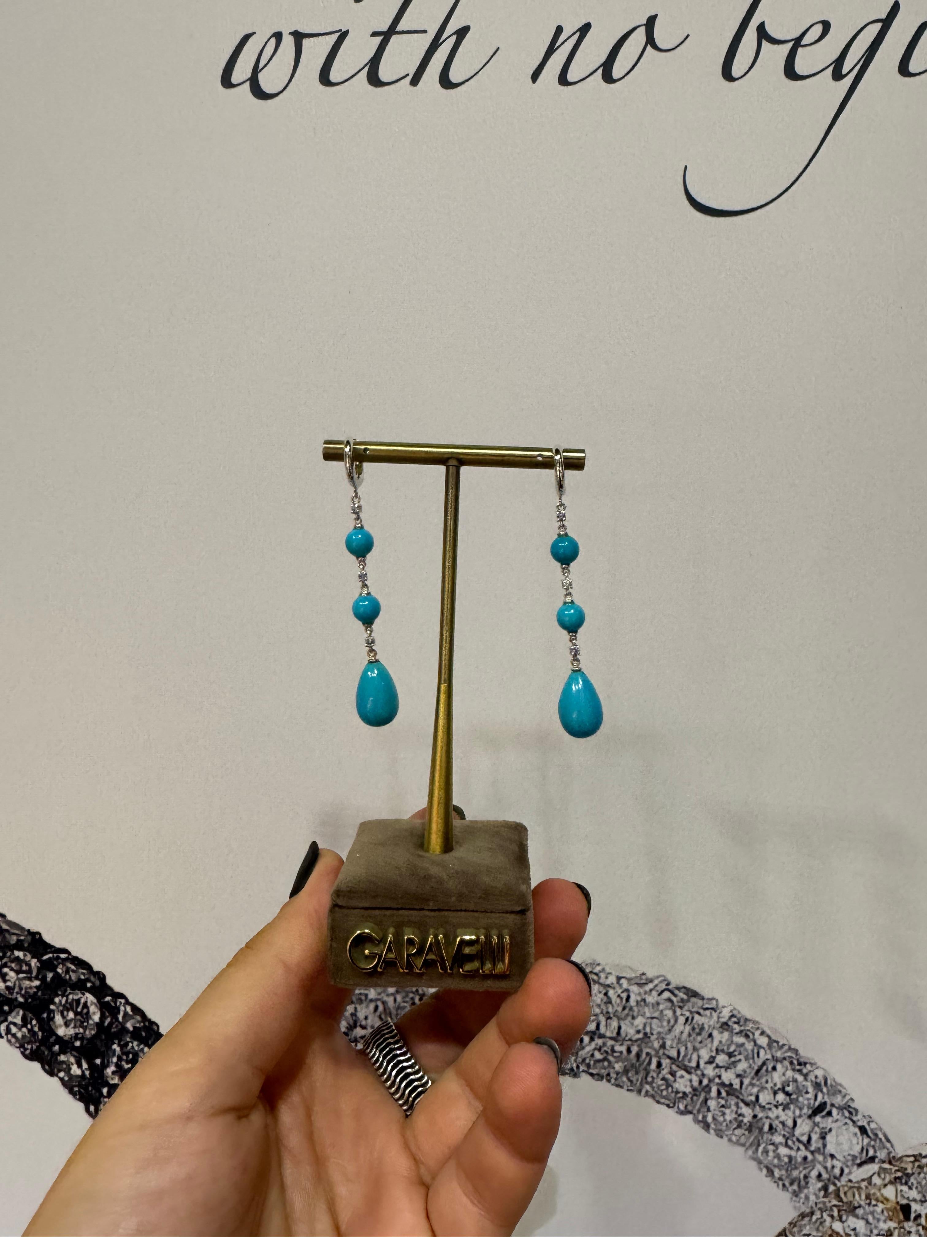 18 Kt White Gold Turquoise and  Sapphires Garavelli Hanging Earrings For Sale 2