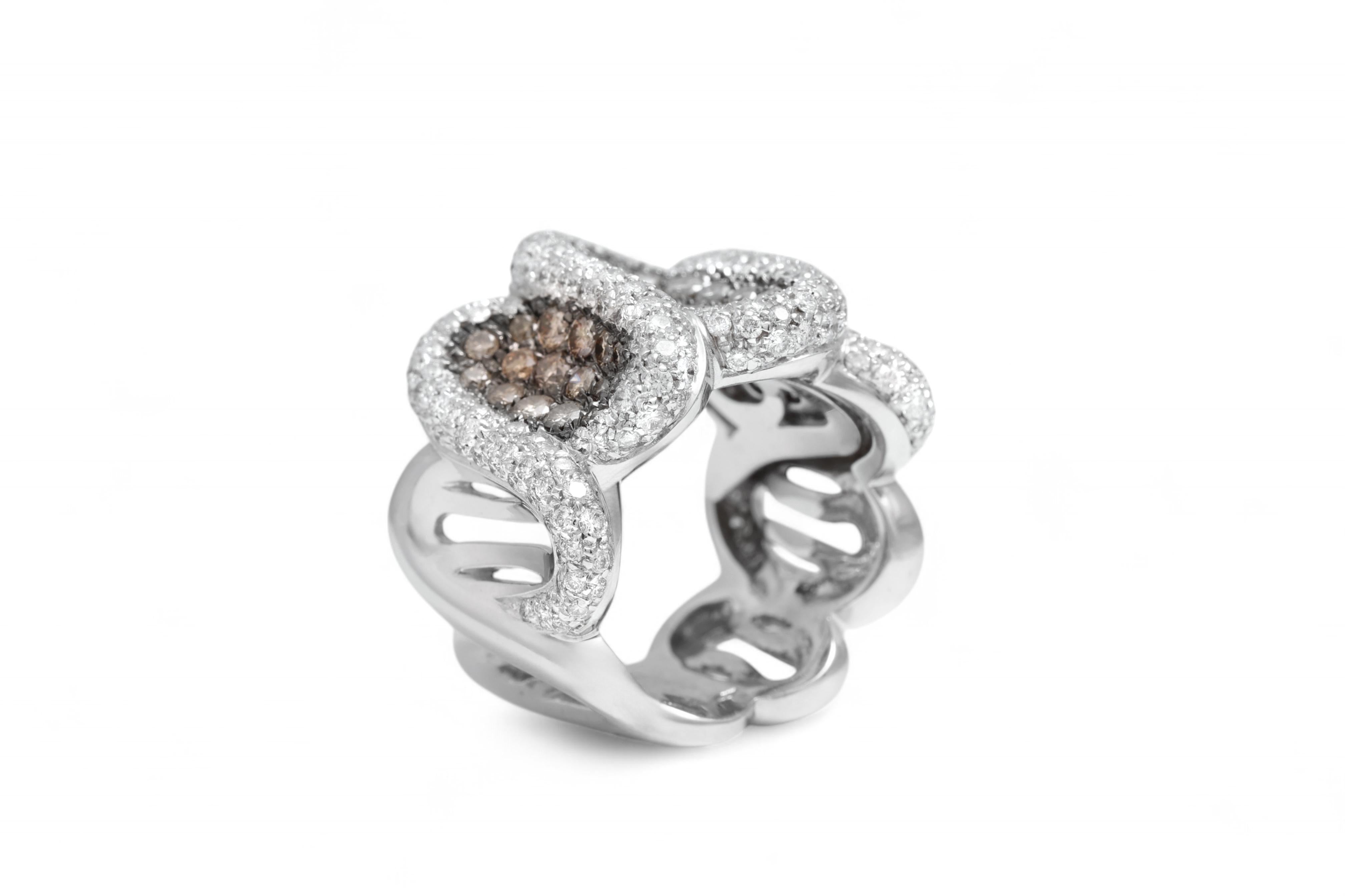 18 Kt White Gold, White & Cognac Color Natural Diamonds Ring For Sale 4
