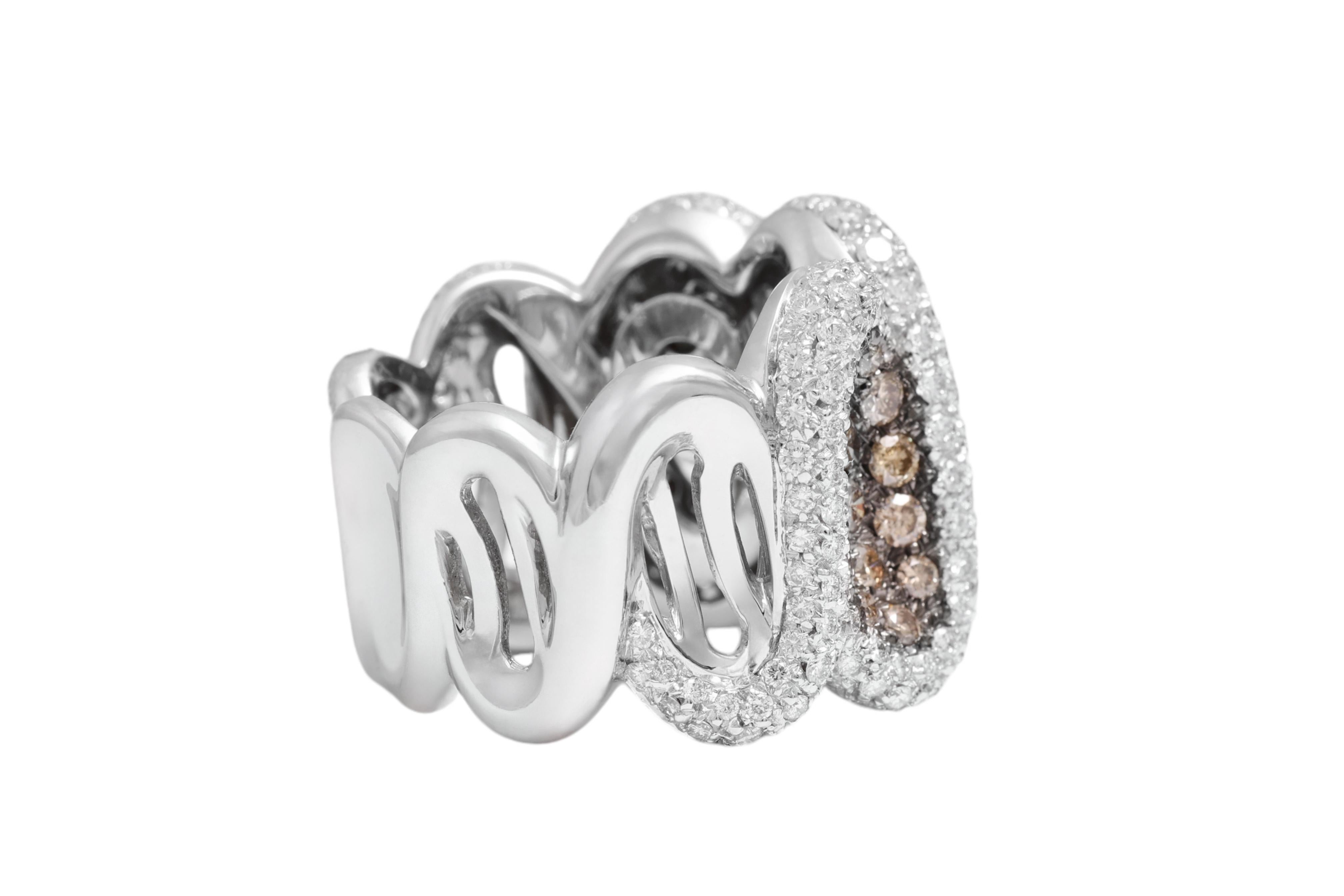 18 Kt White Gold, White & Cognac Color Natural Diamonds Ring For Sale 1