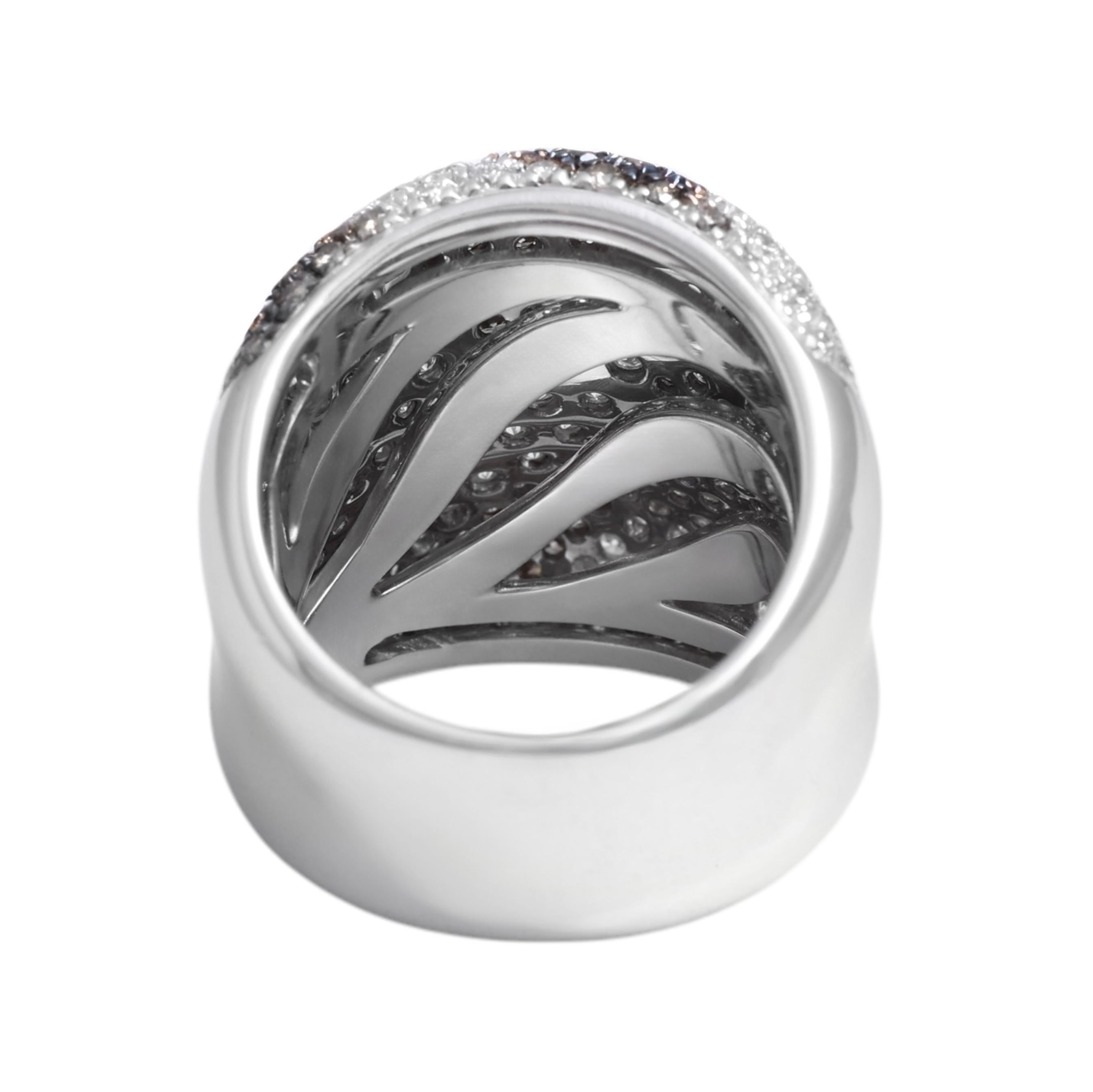 18 Kt White Gold White & Cognac Diamonds Zebra Model Ring For Sale 7