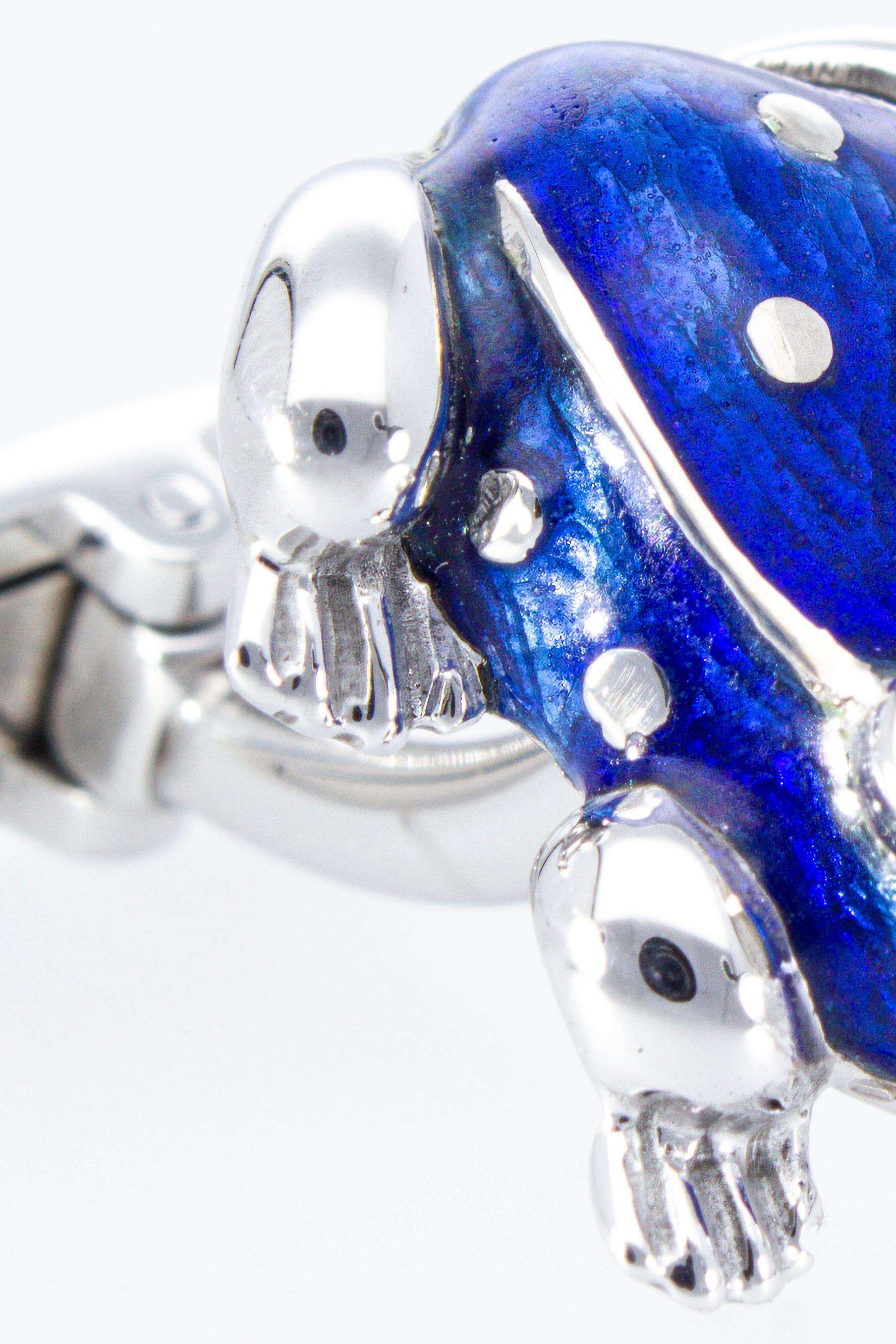 18 Kt White Gold with Blu Enamel Diamonds Frog Cufflinks Handcraft Made in Italy For Sale 9