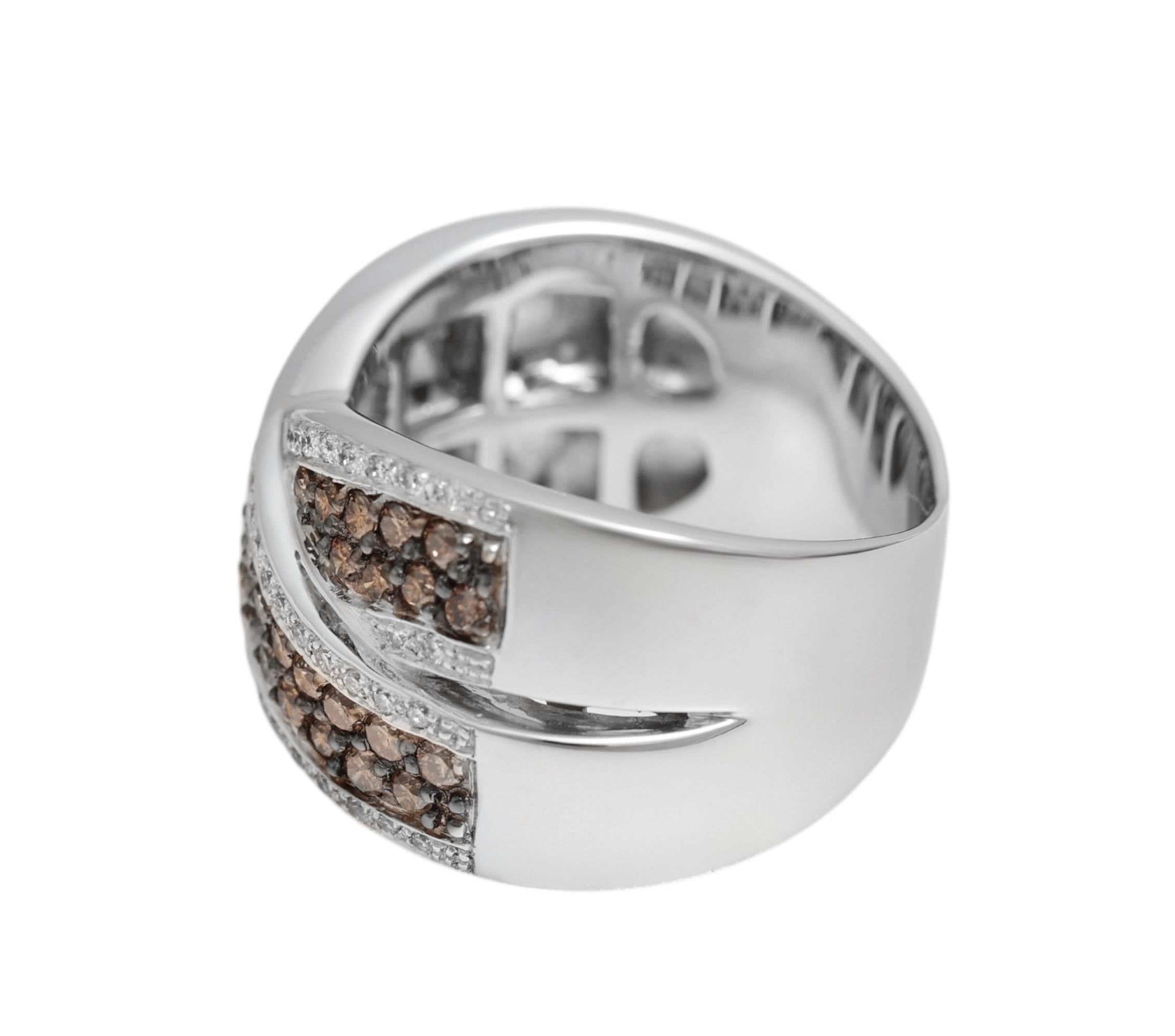 18 kt. White Gold Wrap Ring With 1.6 ct. White & Cognac Diamonds For Sale 4