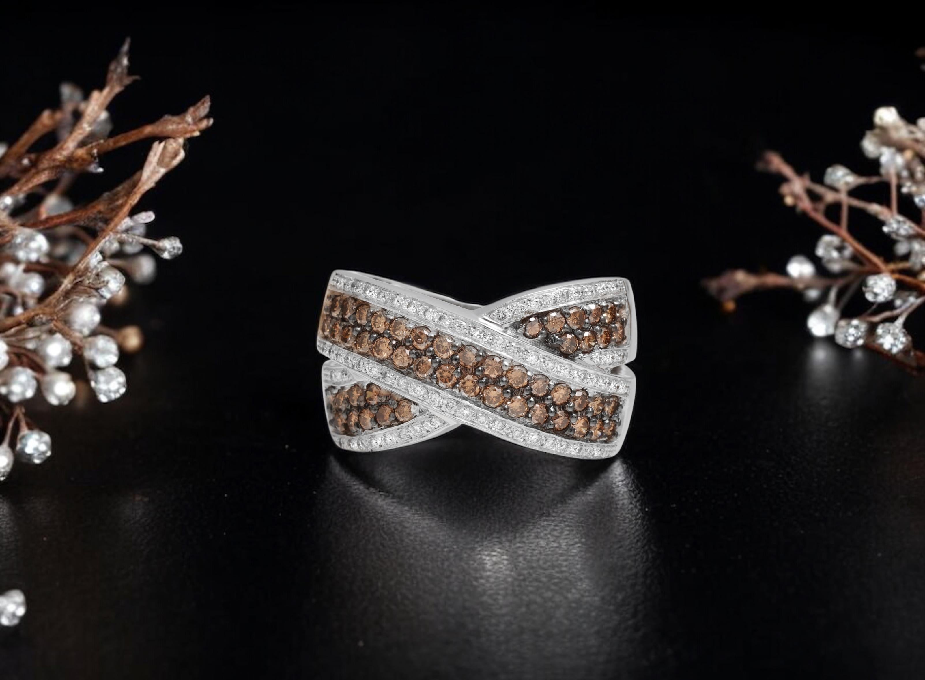 18 kt. White Gold Wrap Ring With 1.6 ct. White & Cognac Diamonds For Sale 9