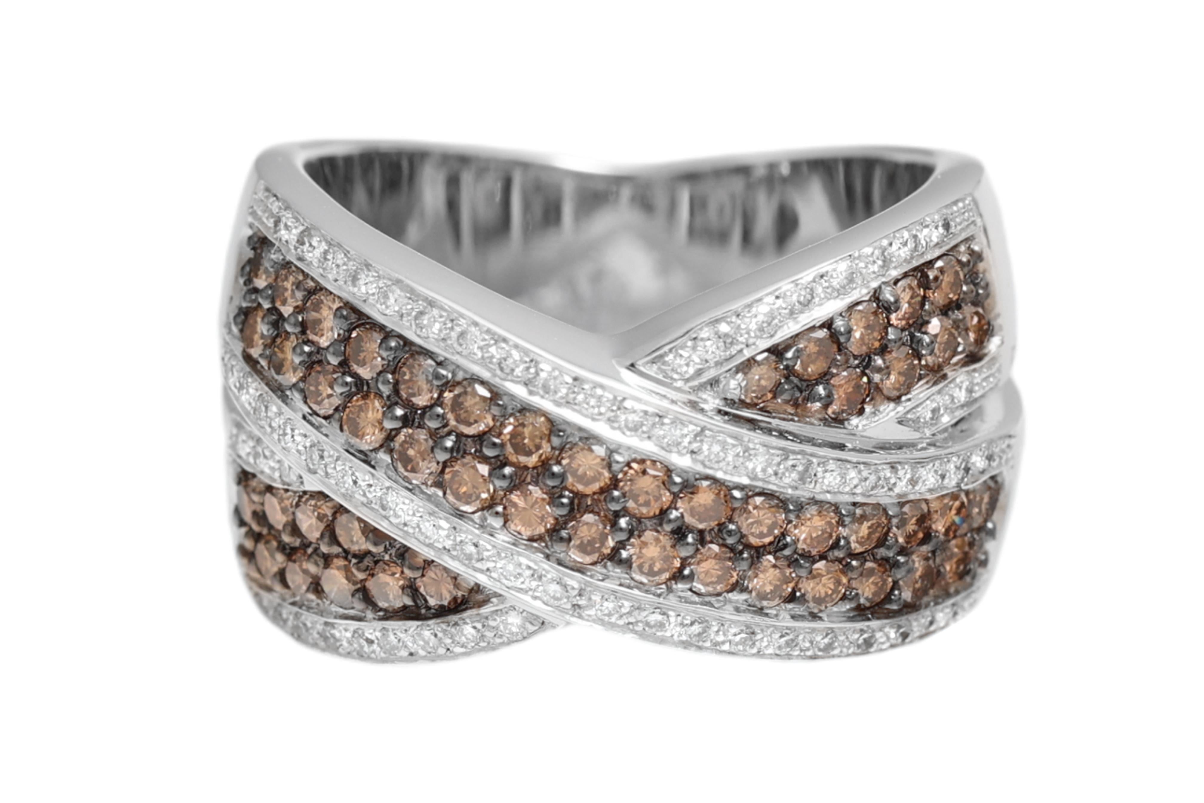 Modern 18 kt. White Gold Wrap Ring With 1.6 ct. White & Cognac Diamonds For Sale