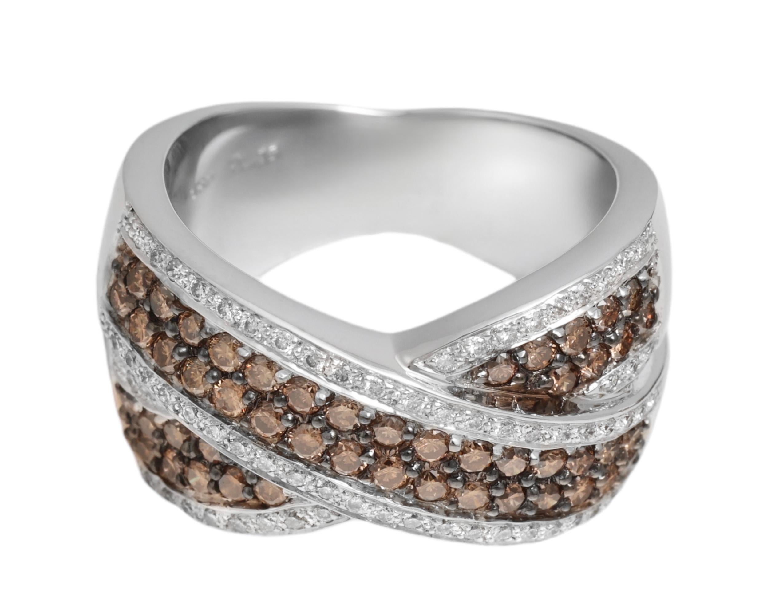 18 kt. White Gold Wrap Ring With 1.6 ct. White & Cognac Diamonds For Sale 3