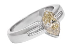 18 Kt White Gold Yellow Marquise Diamond Solitary Ring