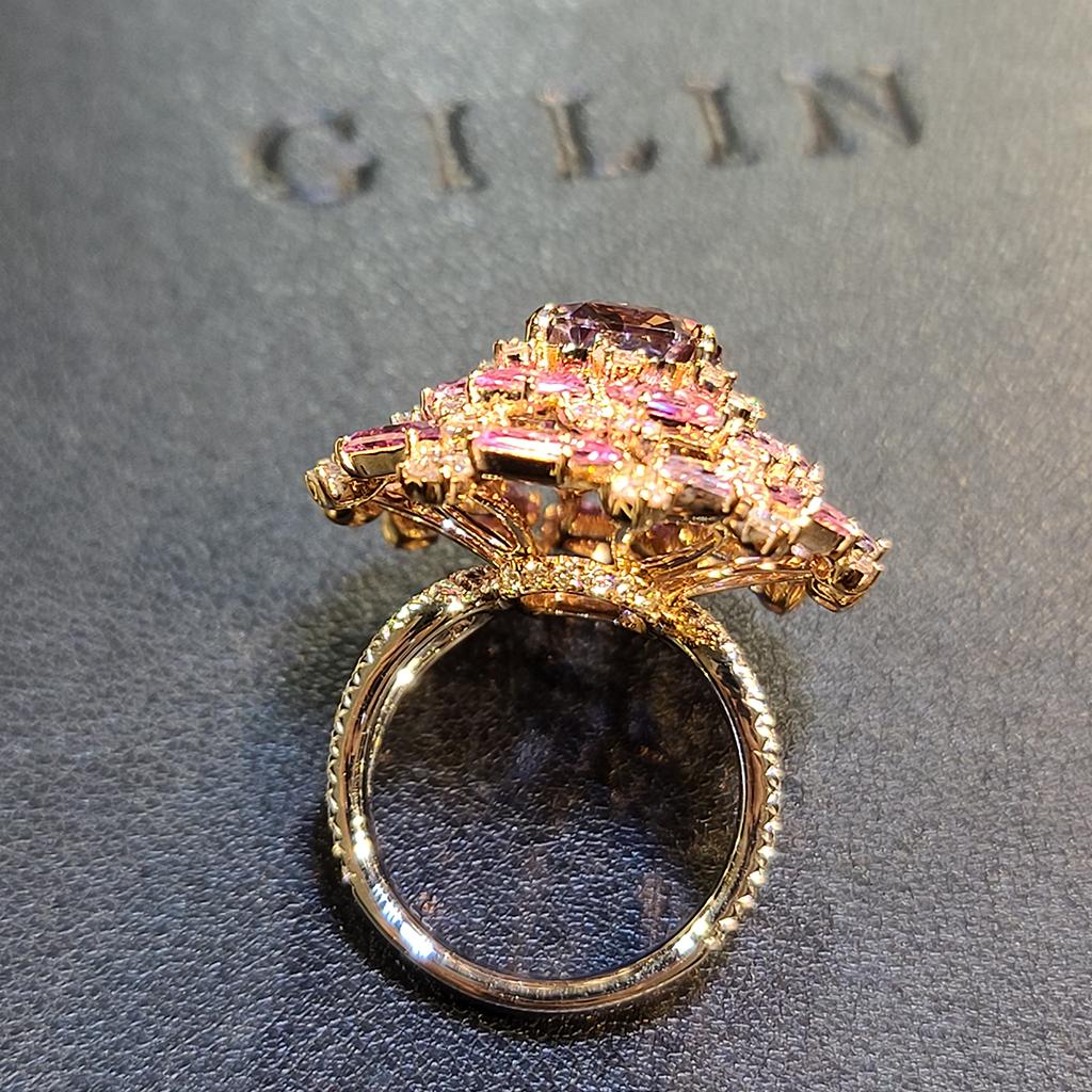 18 Kt Weiß-Rotgold 5,77 Karat unerhitzter Spinell & Diamant Cocktail-Ring / Anhänger im Zustand „Neu“ im Angebot in Central, HK
