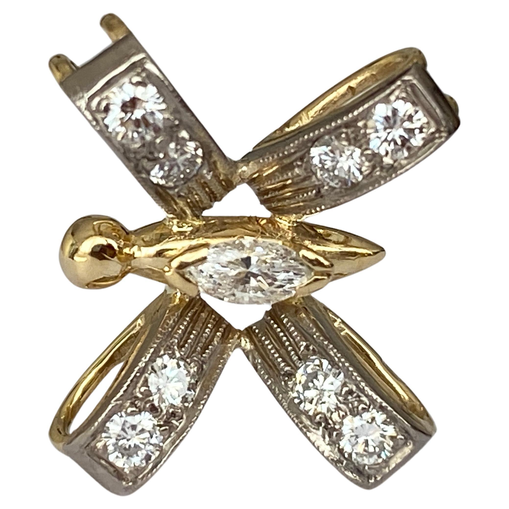 18 kt Whiting/giallo  ciondolo in oro con farfalla e diamante in vendita